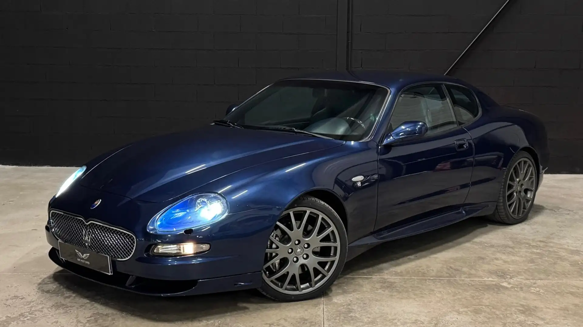 Maserati GranSport V8 4.2 400 CV Pack Carbone - Historique Azul - 1