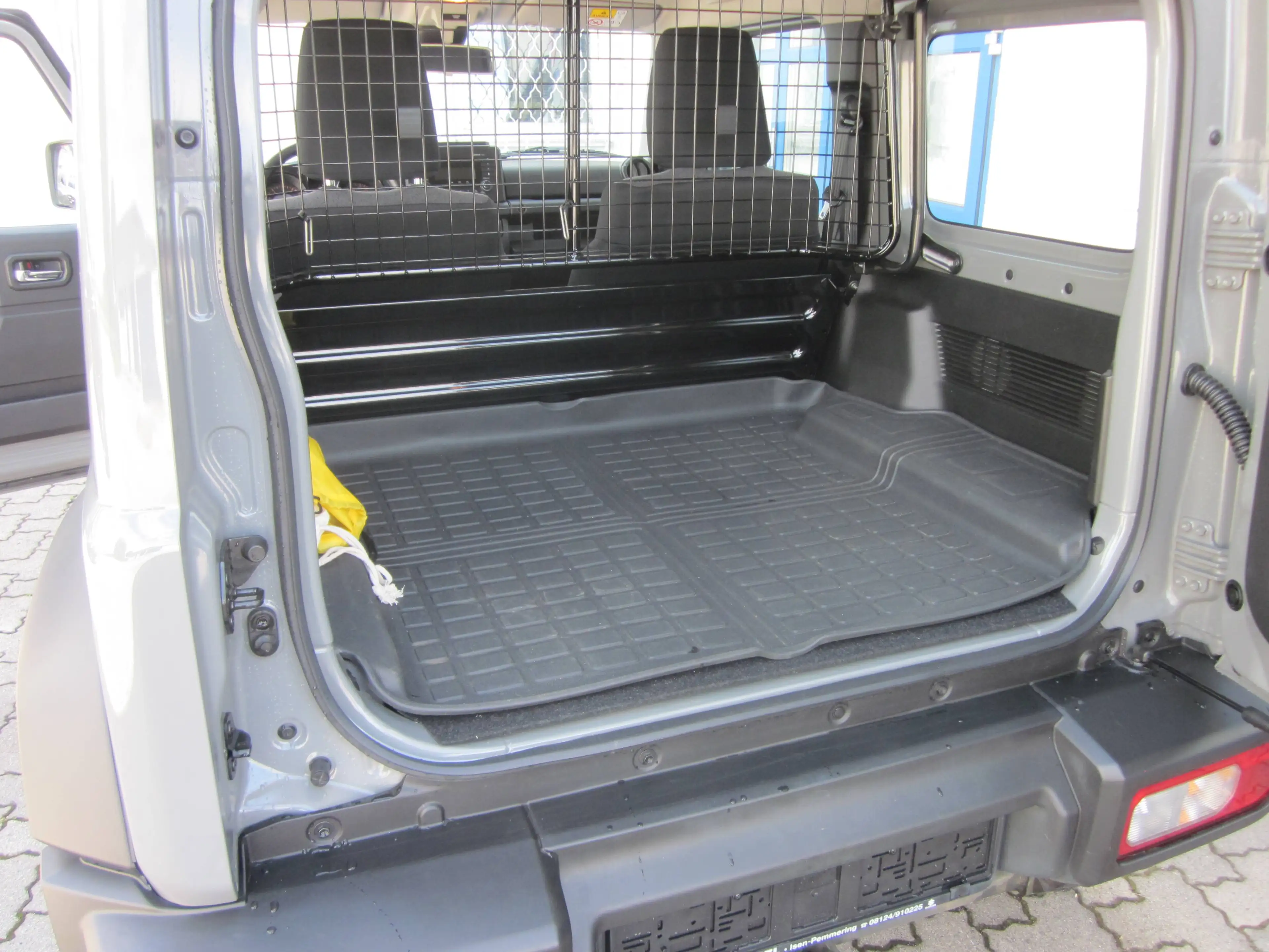 Suzuki Jimny Jimny 1.5. ALLGRIP NFZ Sondermodell HORIZON — photo 8