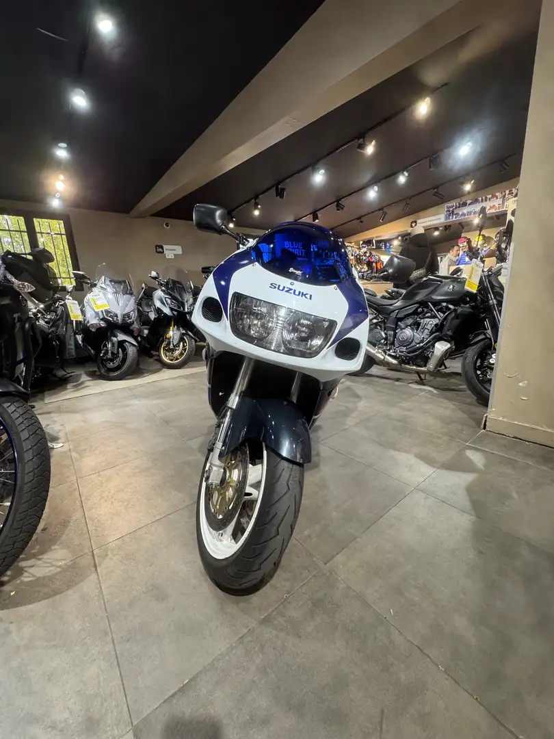 Suzuki GSX-R 750 Weiß - 2