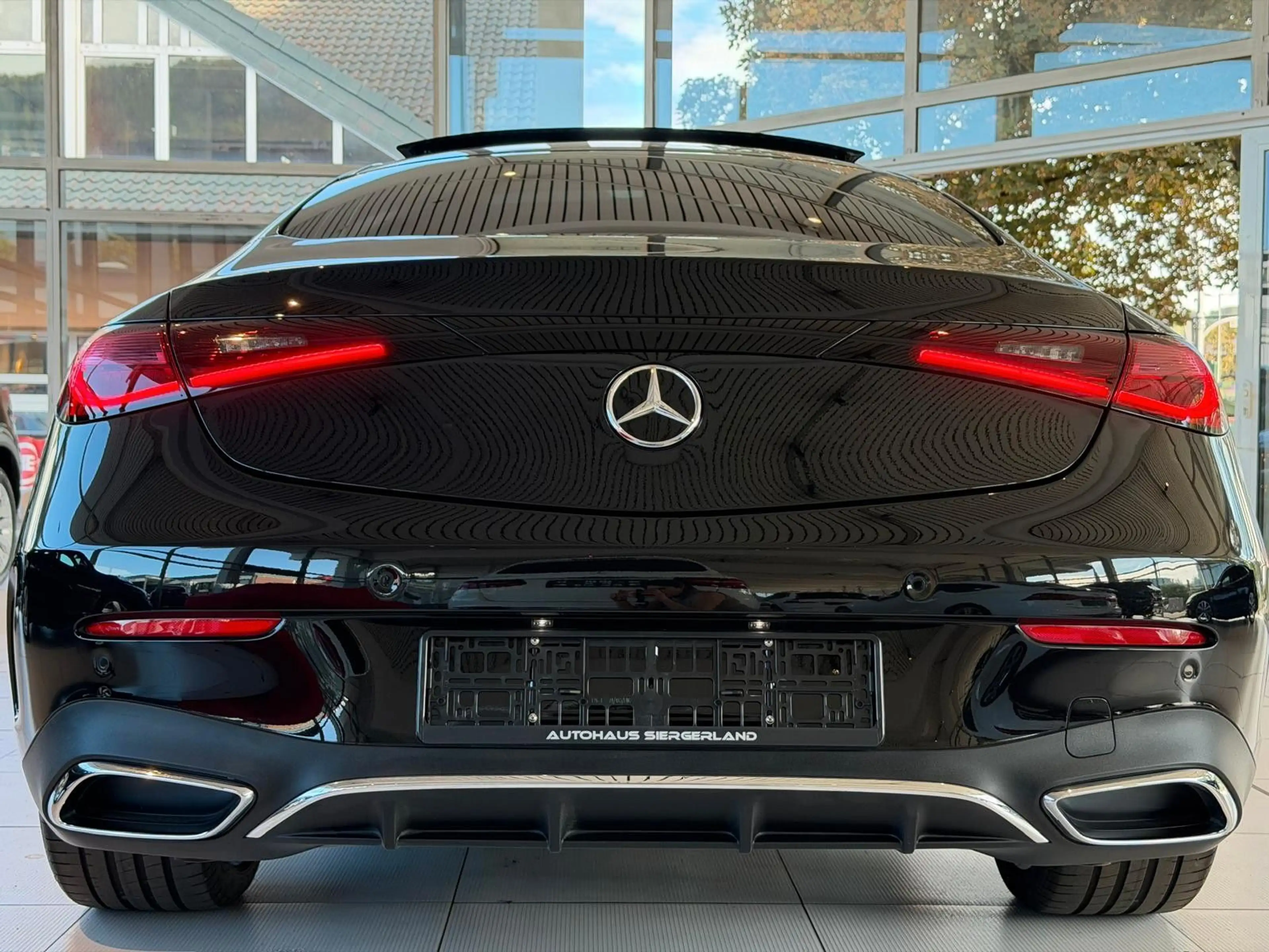 Mercedes-Benz CLE 300 Coupe 4Matic AMG Line Advanced Plus — photo 6