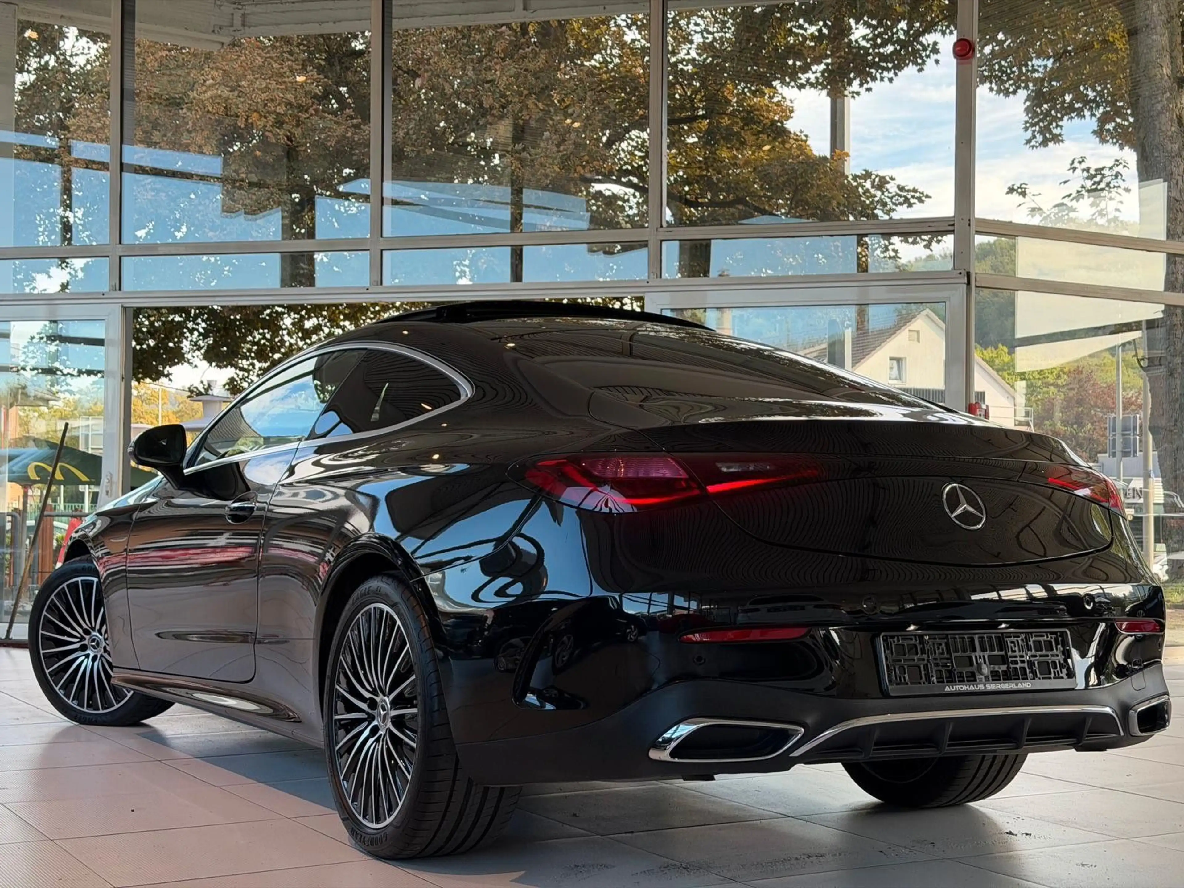 Mercedes-Benz CLE 300 Coupe 4Matic AMG Line Advanced Plus — photo 7