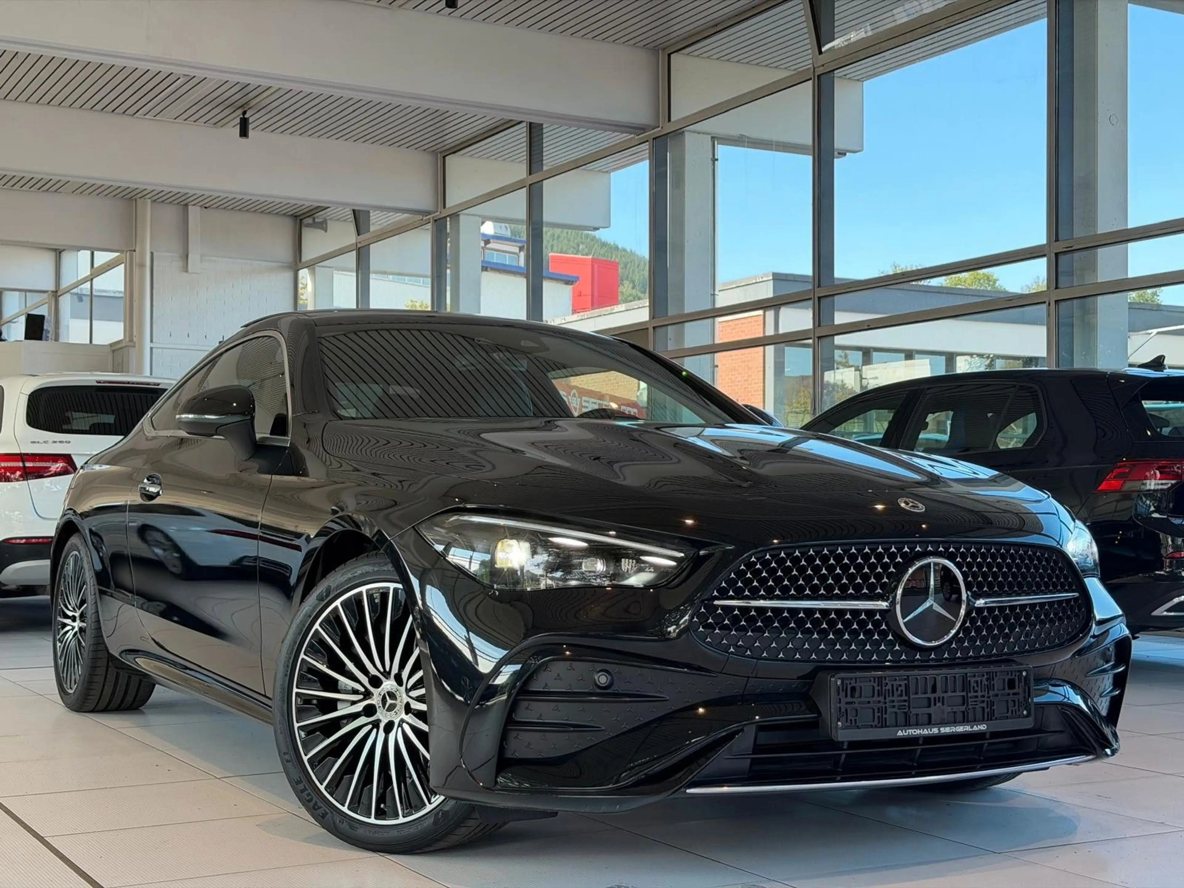 Mercedes-Benz CLE 300 Coupe 4Matic AMG Line Advanced Plus — photo 2