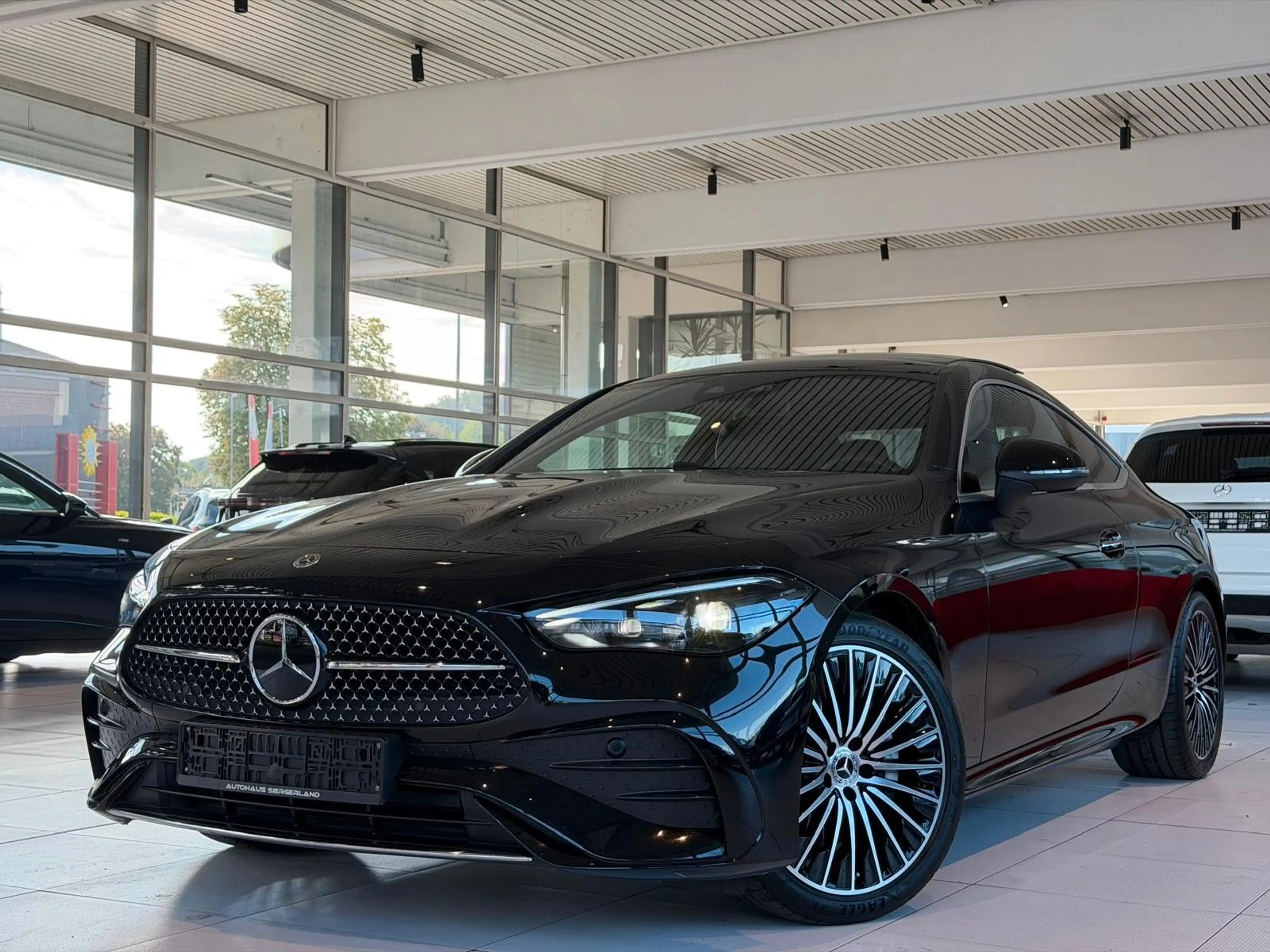 Mercedes-Benz CLE 300 Coupe 4Matic AMG Line Advanced Plus — photo 4
