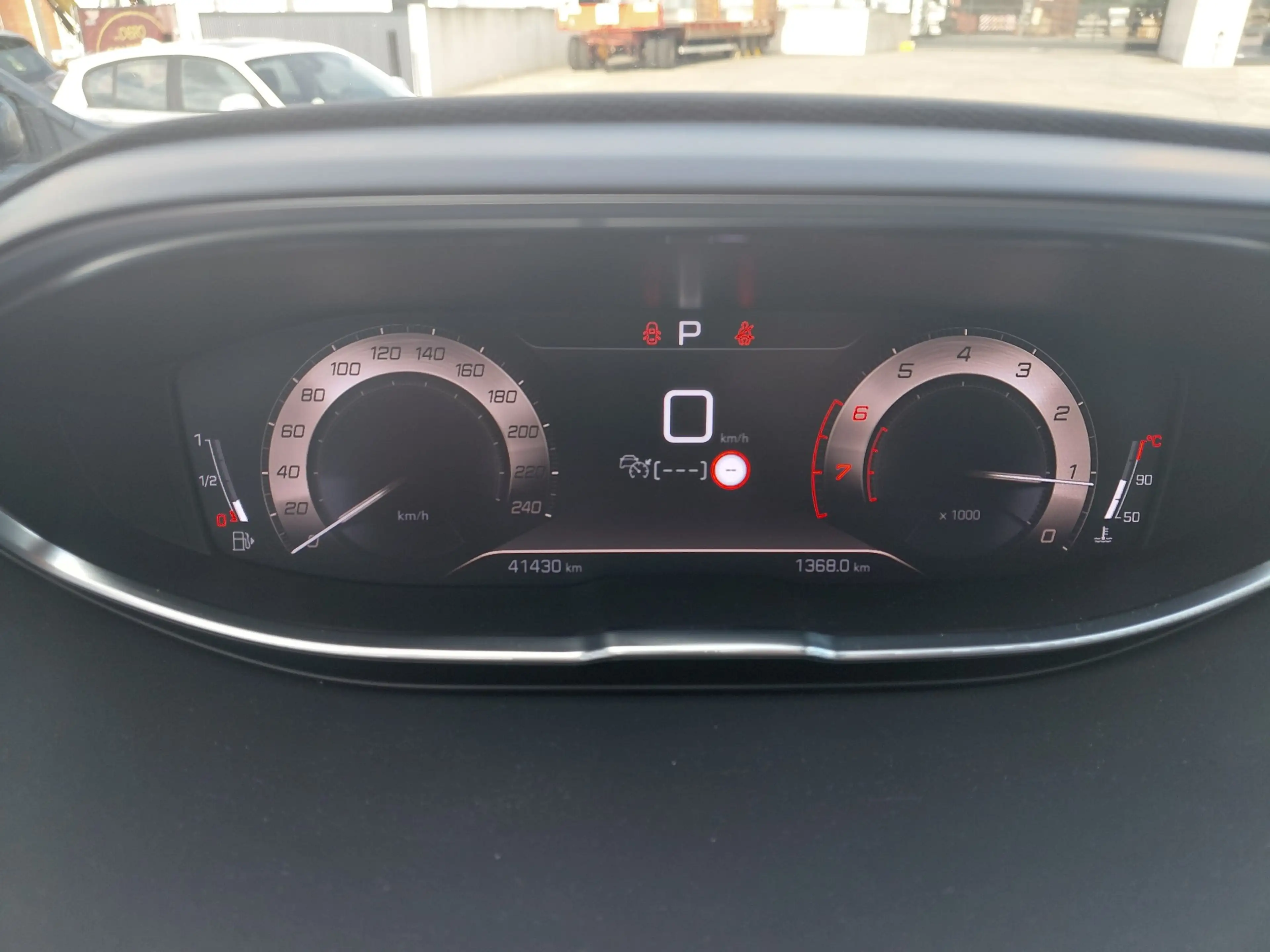 Peugeot 3008 3008 1.2 PureTech GT (EU6.4) — photo 13