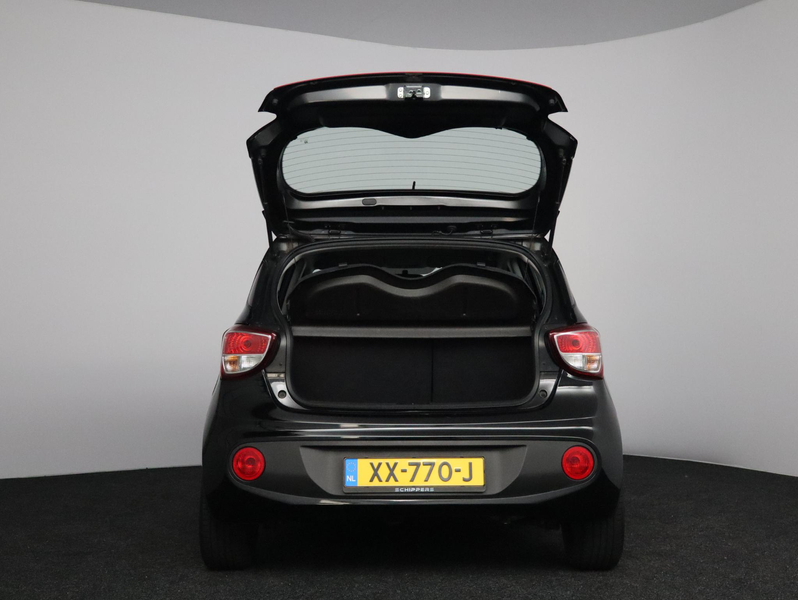 Hyundai i10 1.0i Comfort — photo 10