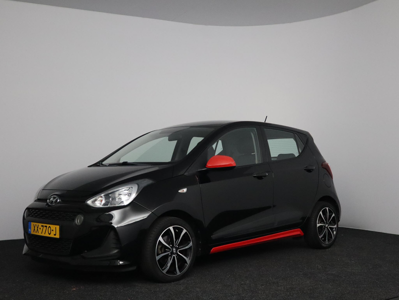 Hyundai i10 1.0i Comfort — photo 4