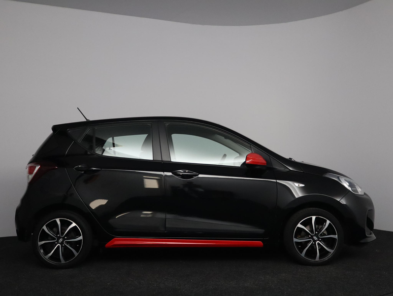 Hyundai i10 1.0i Comfort — photo 7