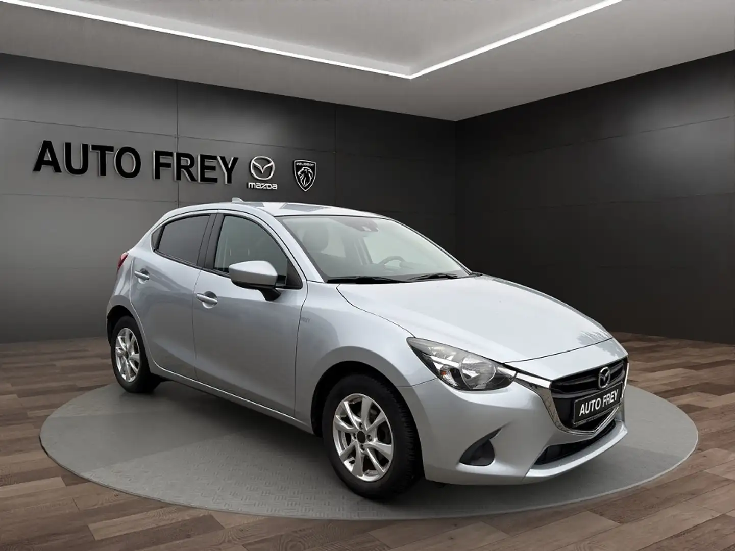Mazda 2 Kizoku NAVI ALLWETTER Silber - 1