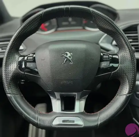 Peugeot 308 view 10