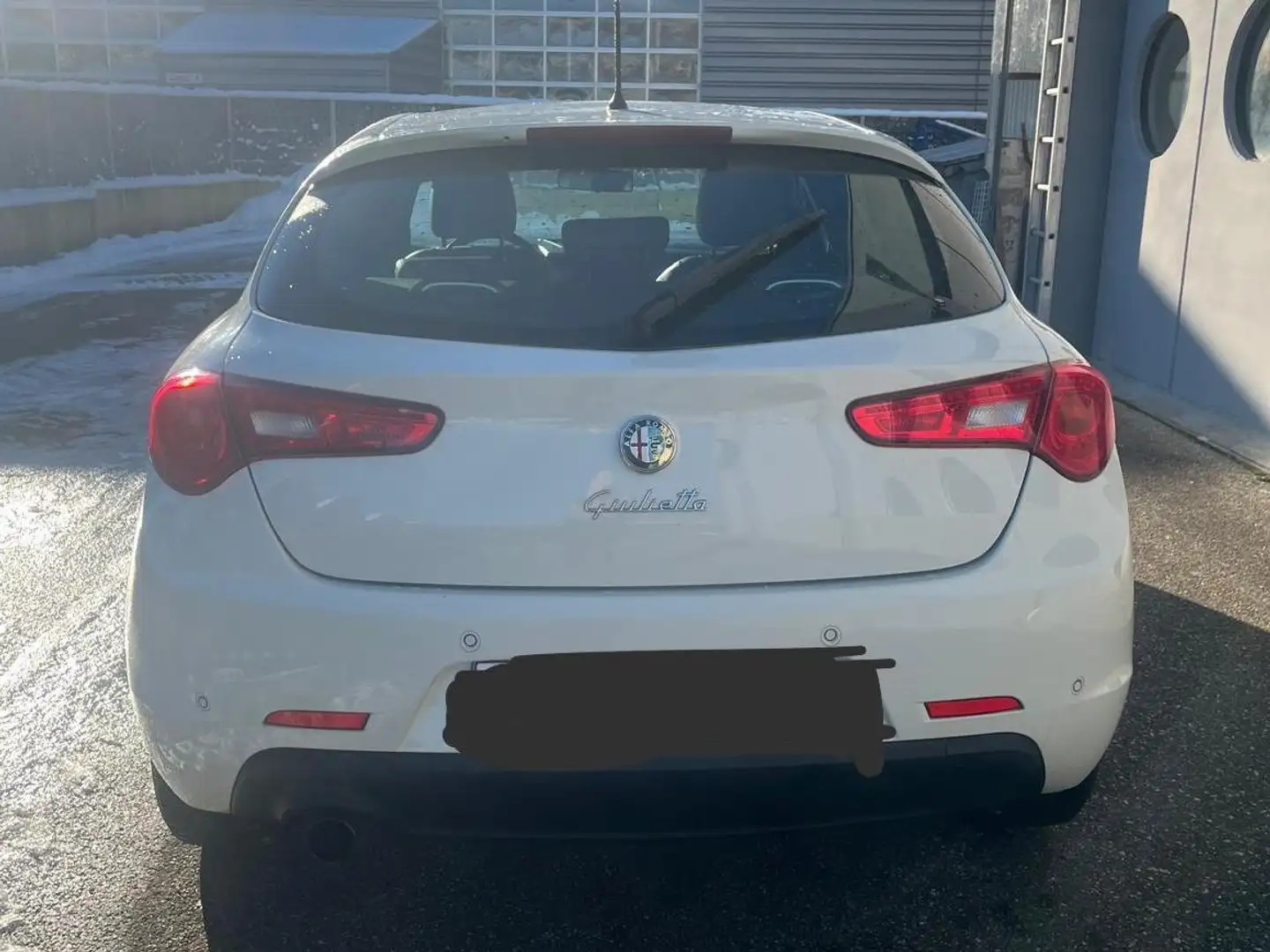 Alfa Romeo Giulietta 1.4 TB 16V Turismo Weiß - 1