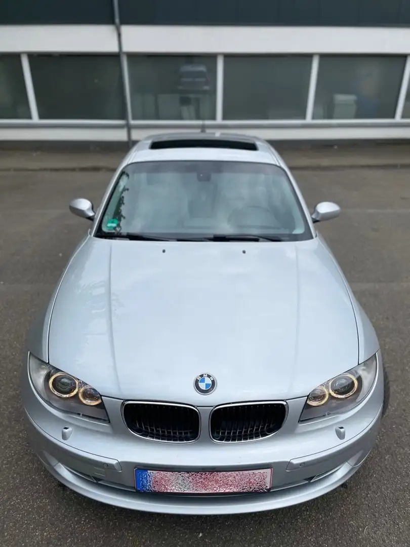 BMW 118 AUTOMATIK und Scheckheft gepflegt !!! Grau - 1