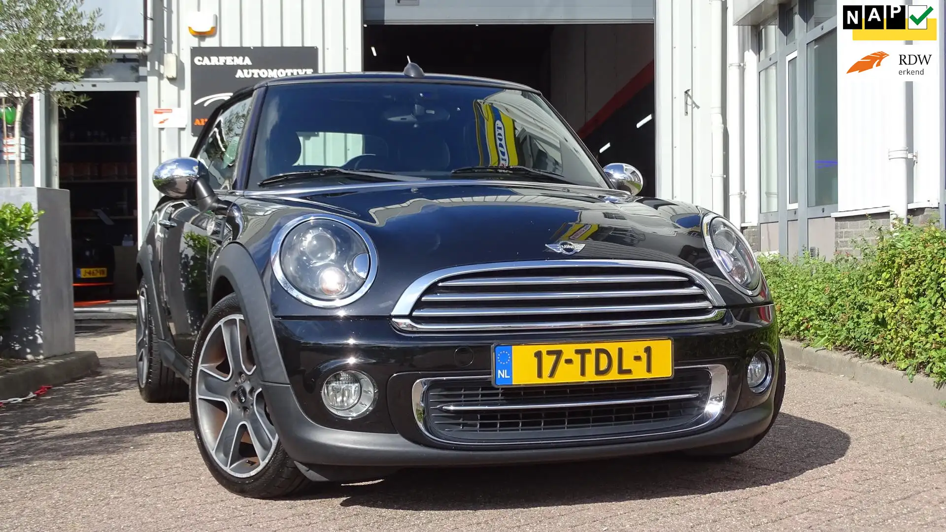 MINI Cooper Cabrio Mini 1.6 Chili, Xenon, vol leder, Cruise control, Negro - 1
