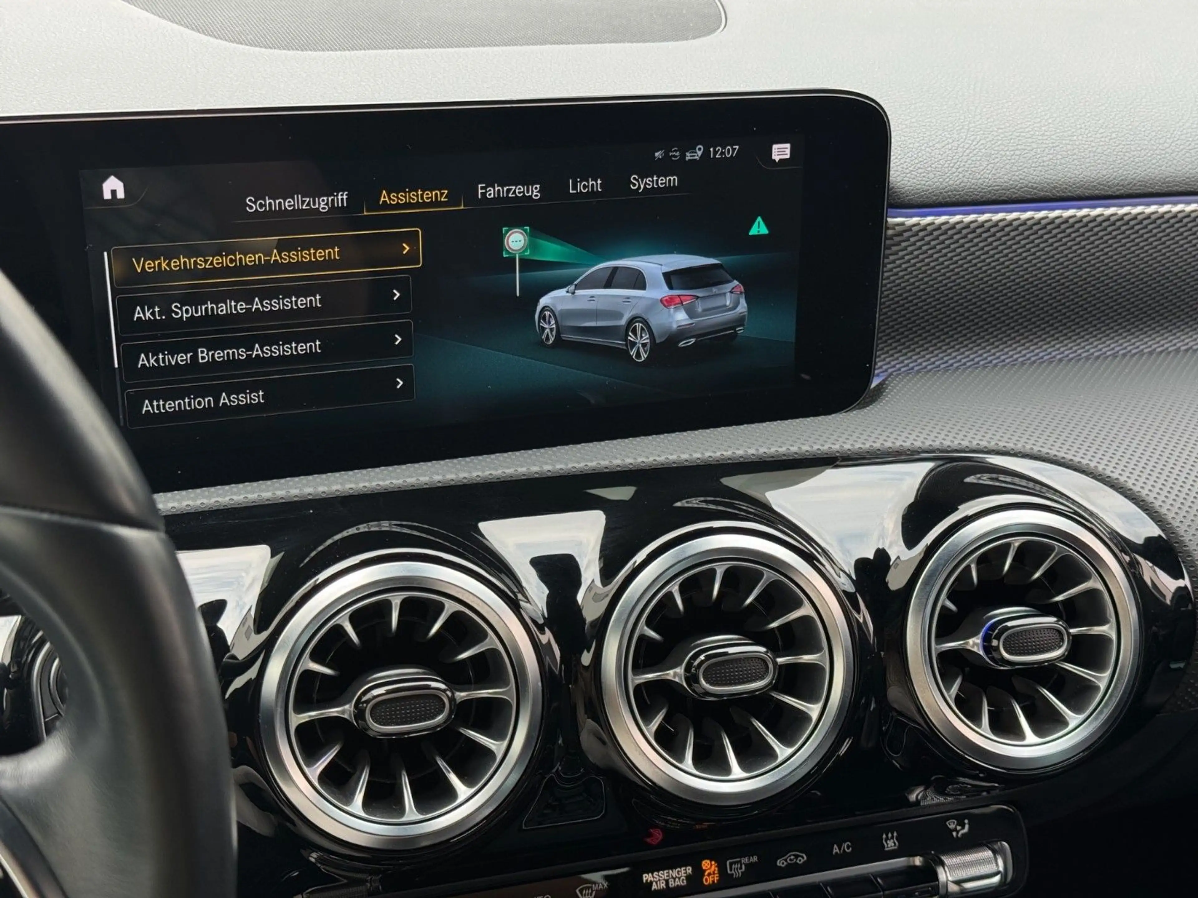 Mercedes-Benz A 250 e Progressive Night MultiBeam|Wide|DISTR. — photo 14