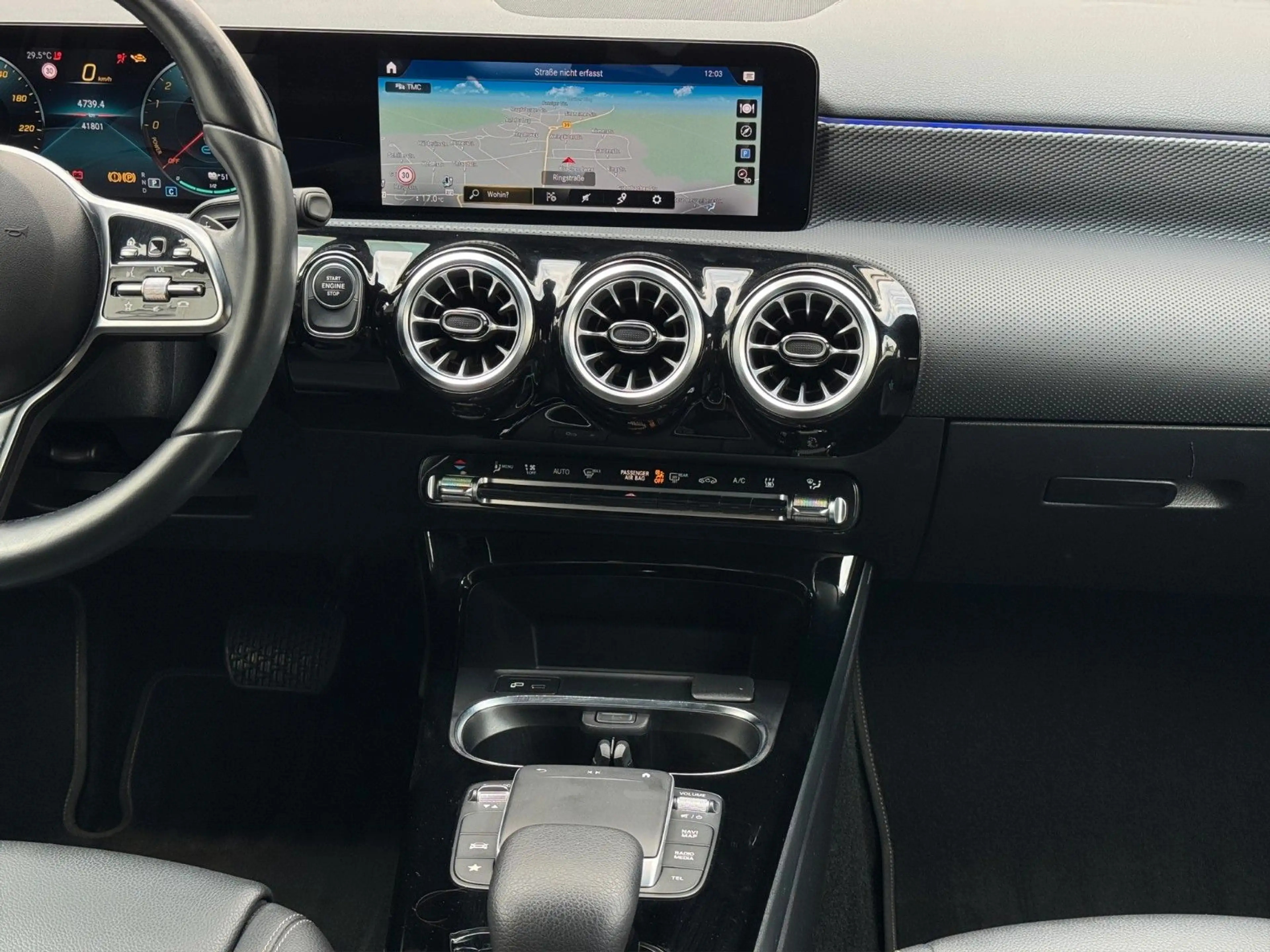 Mercedes-Benz A 250 e Progressive Night MultiBeam|Wide|DISTR. — photo 10