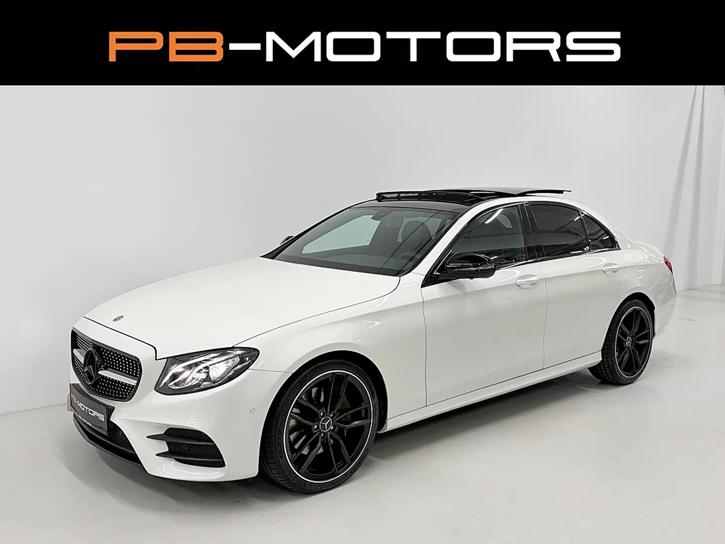Mercedes-Benz E 220 d 9G-Tronic AMG-Line 20" Panorama Nightpaket 36... Weiß - 1