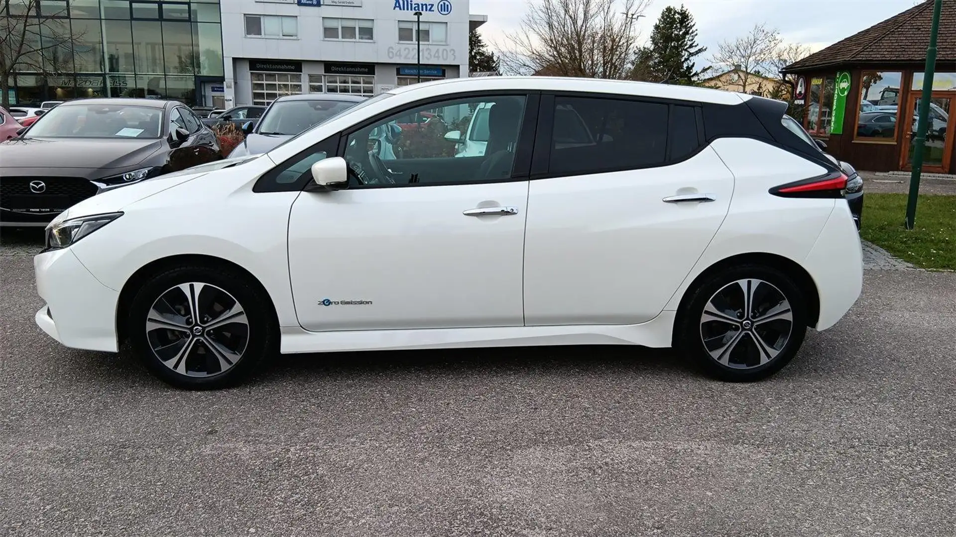 Nissan Leaf N-Connecta 40kWh Blanc - 2