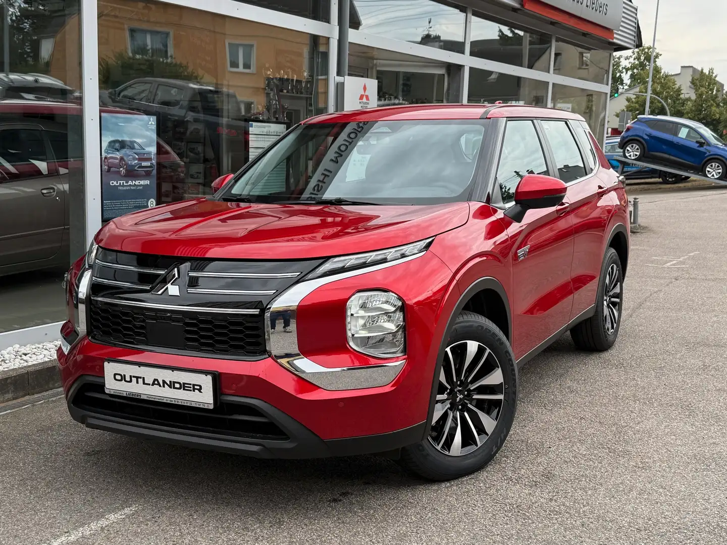Mitsubishi Outlander 2.4 4WD Plug-In Hybrid #neues Modell# Rojo - 1