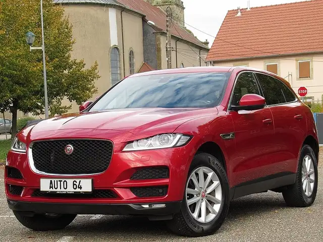 Jaguar F-Pace F-Pace V6 3.0D 300CH Problème Moteur