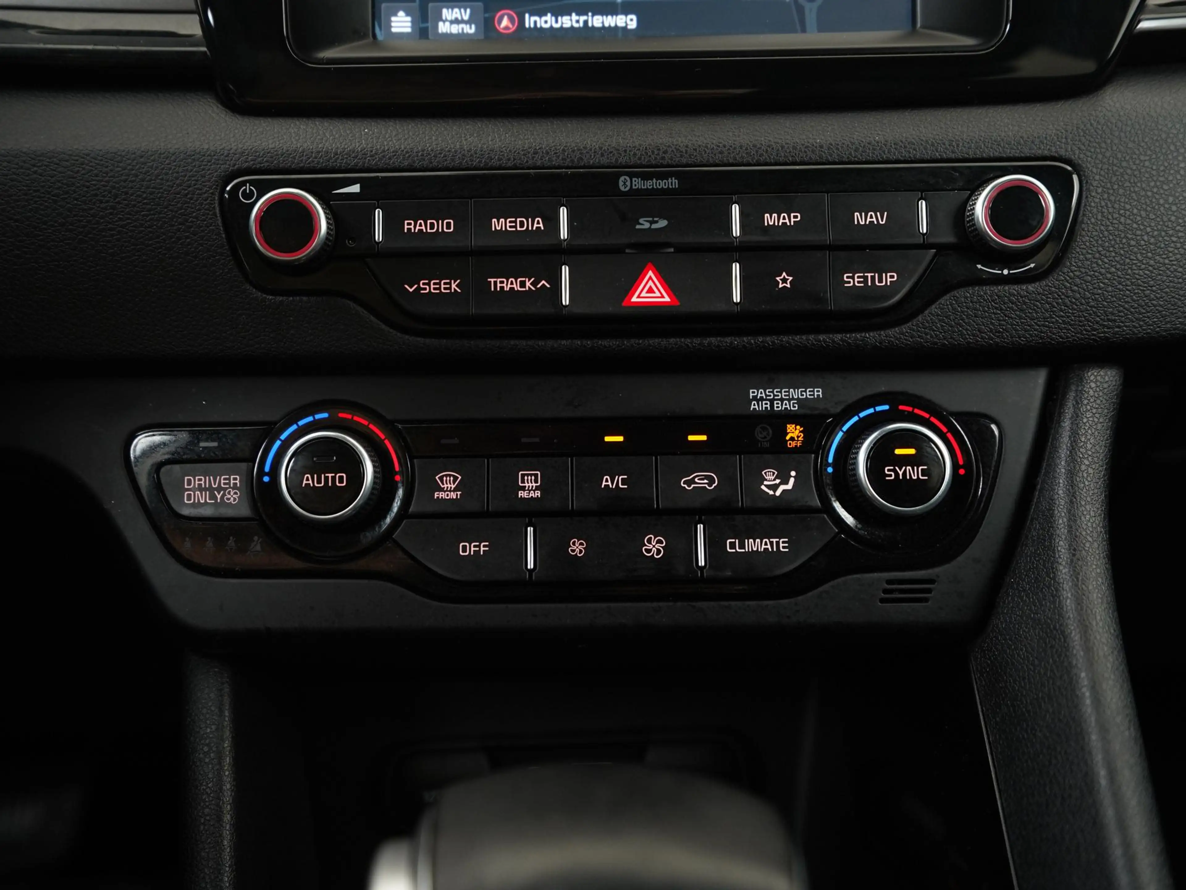 Kia Niro 1.6 GDi PHEV DynamicLine | SOH 90% | Trekhaak | Ca — photo 13