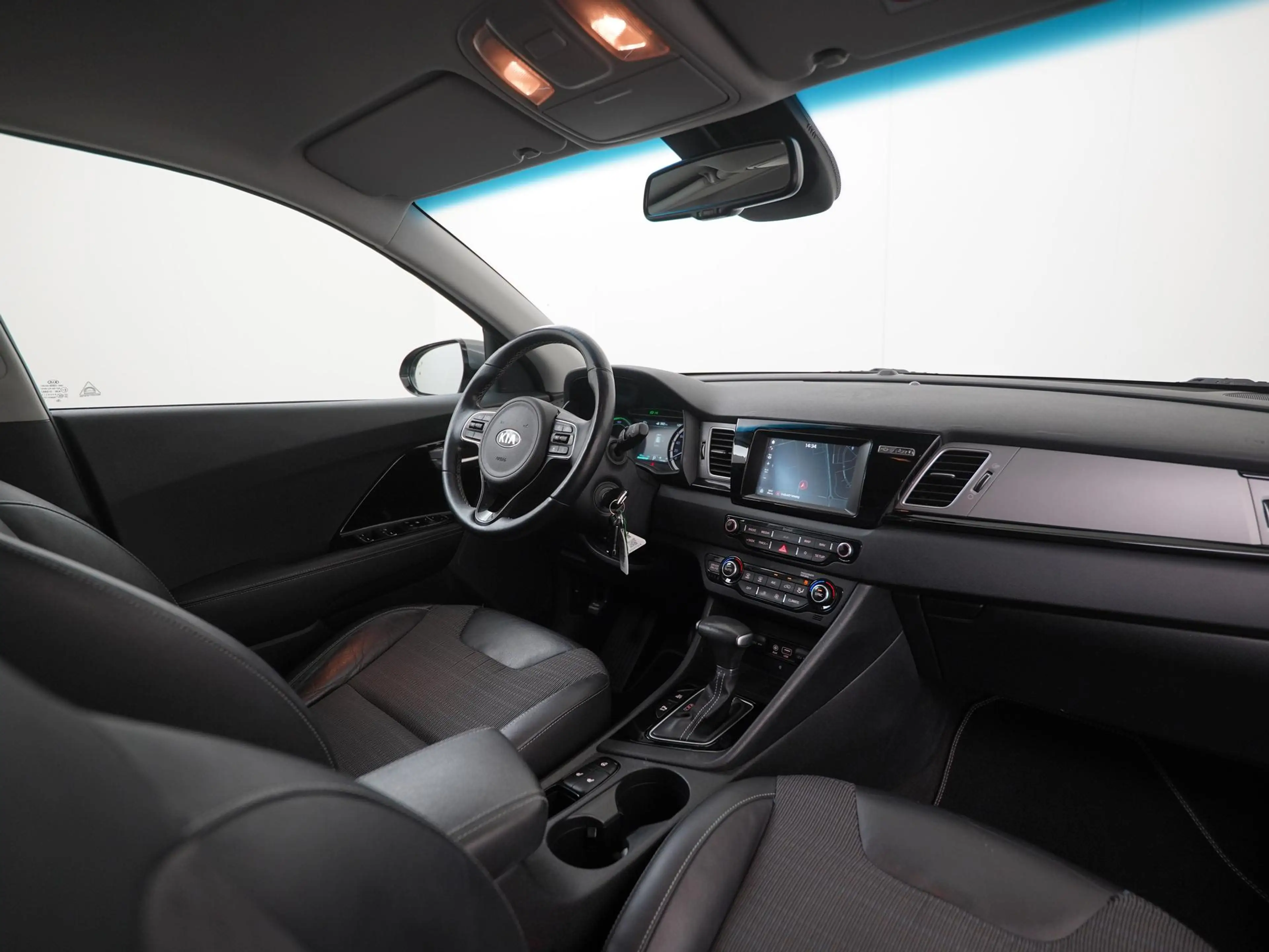 Kia Niro 1.6 GDi PHEV DynamicLine | SOH 90% | Trekhaak | Ca — photo 2