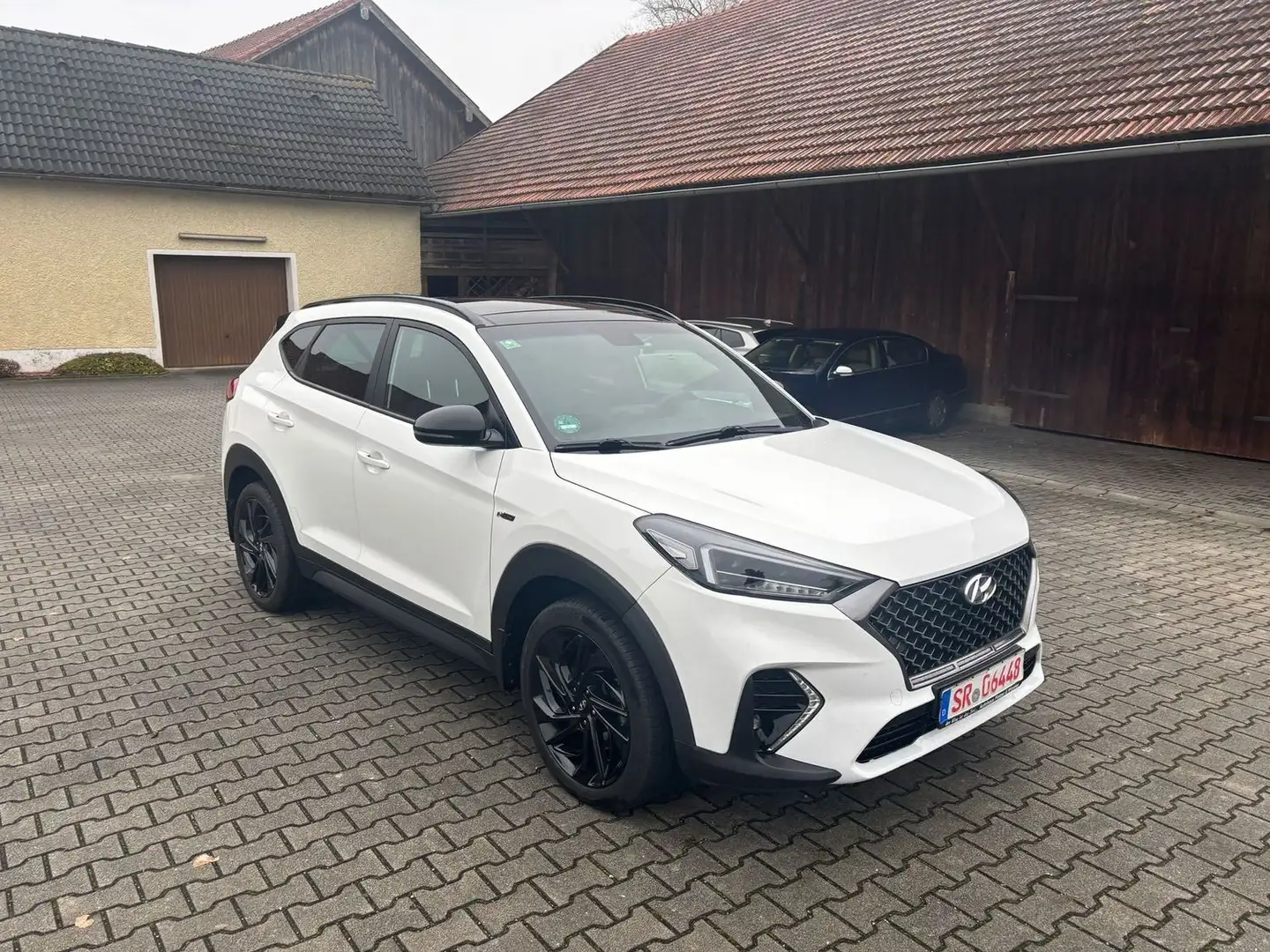 Hyundai TUCSON N-Line++TOP++73000 Km++ Weiß - 1