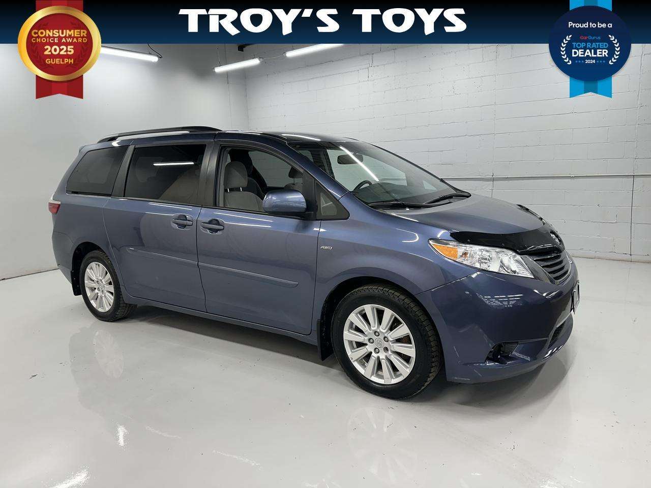 2017 Toyota Sienna 5dr LE 7-Pass AWD