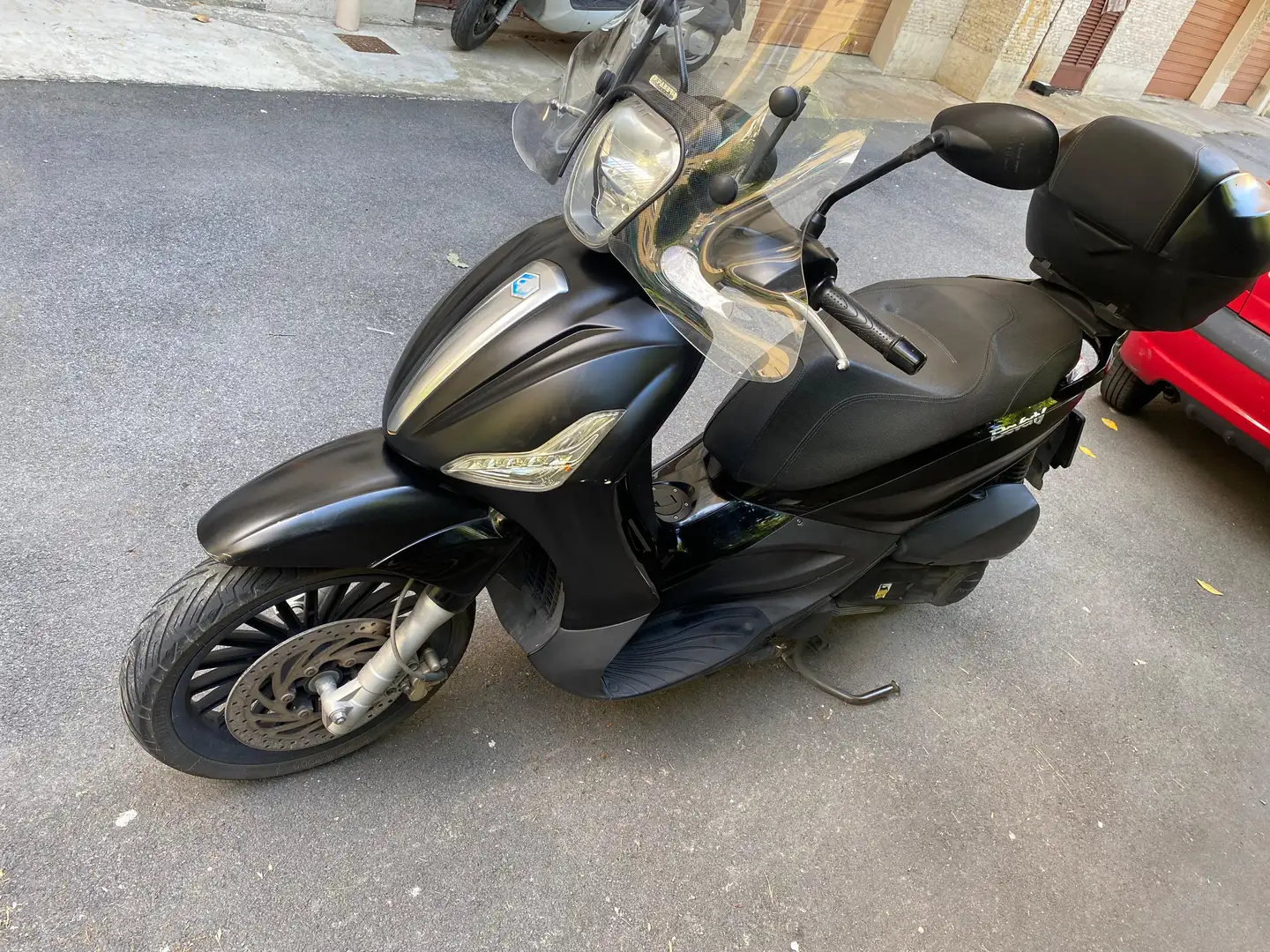 Piaggio Beverly 300 S Nero - 2