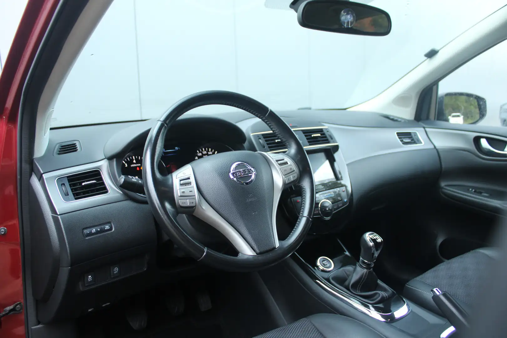 Nissan Pulsar 1.2 DIG-T 116pk Black Edition | Achteruitrijcamera Rouge - 2