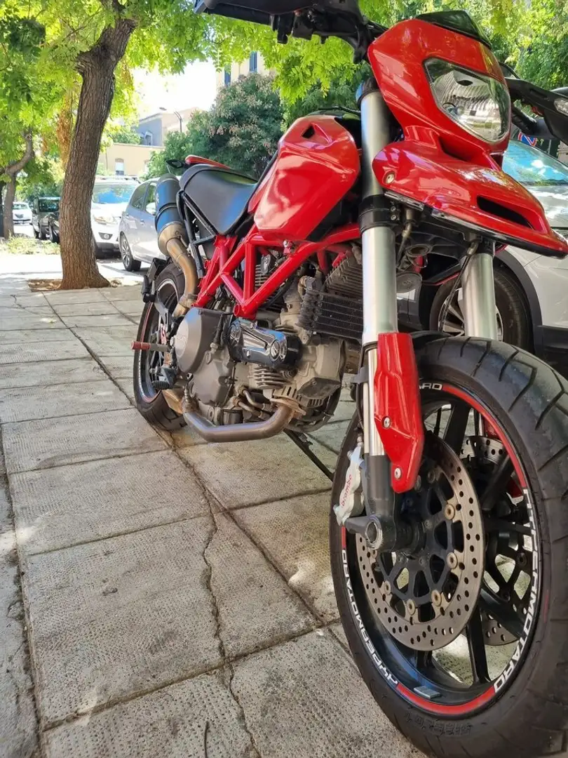 Ducati Hypermotard 796 Rosso - 1