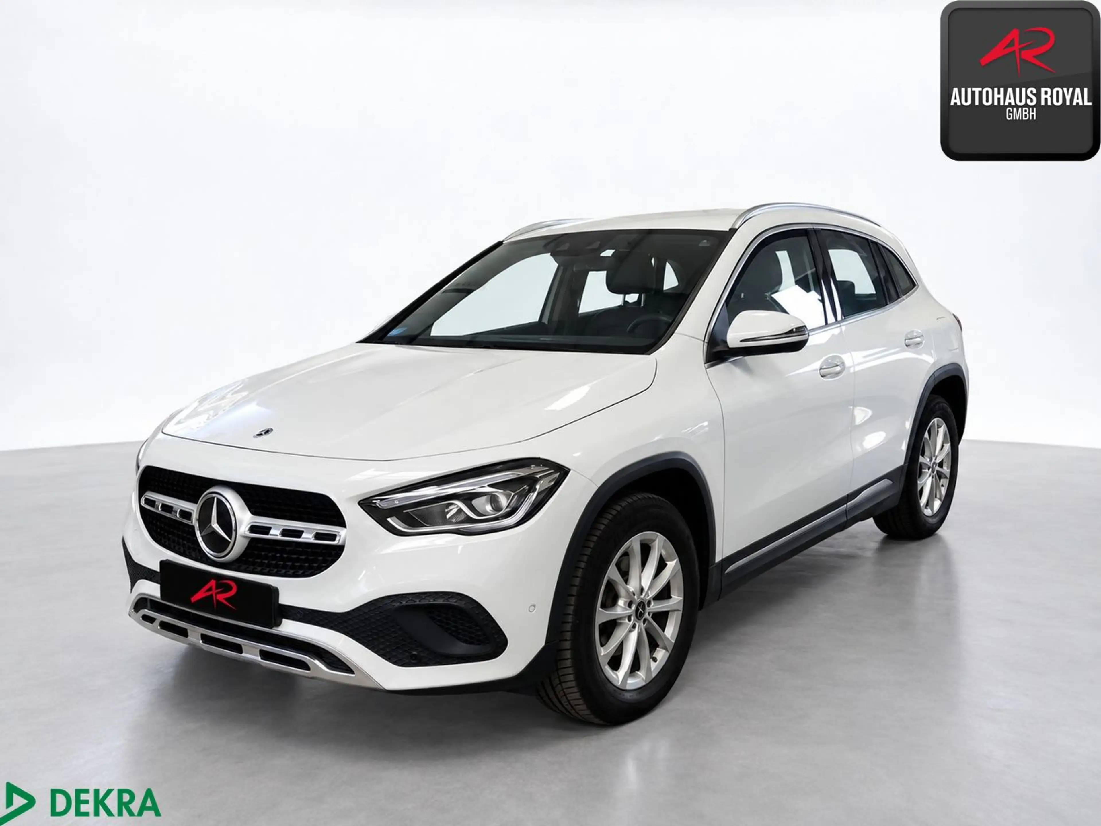 Mercedes-Benz GLA 250 e PROGRESSIVE HEADUP,DISTRO,KEYLESS,1.HD