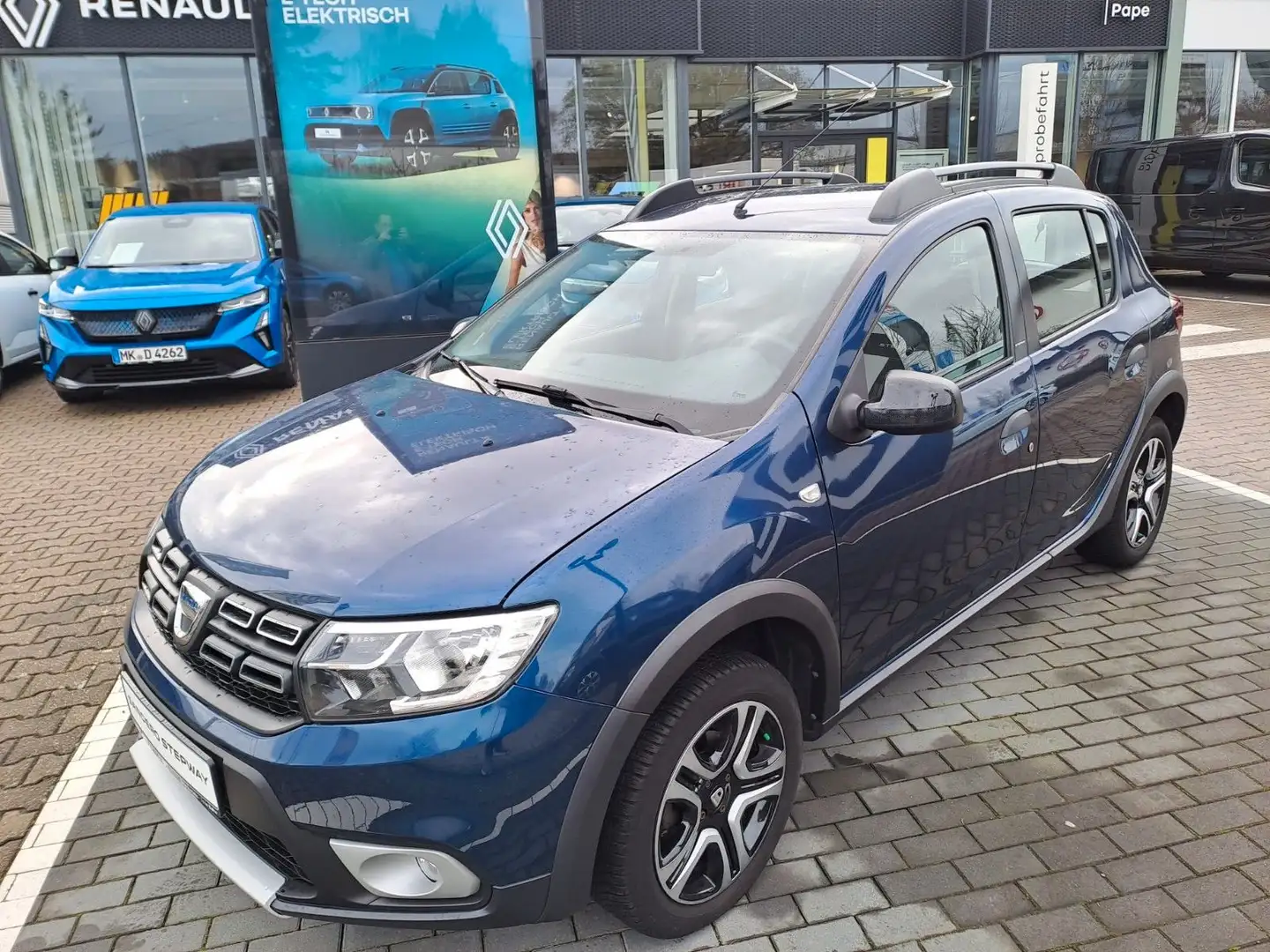 Dacia Sandero Stepway TCe90 Celebration Bleu - 1