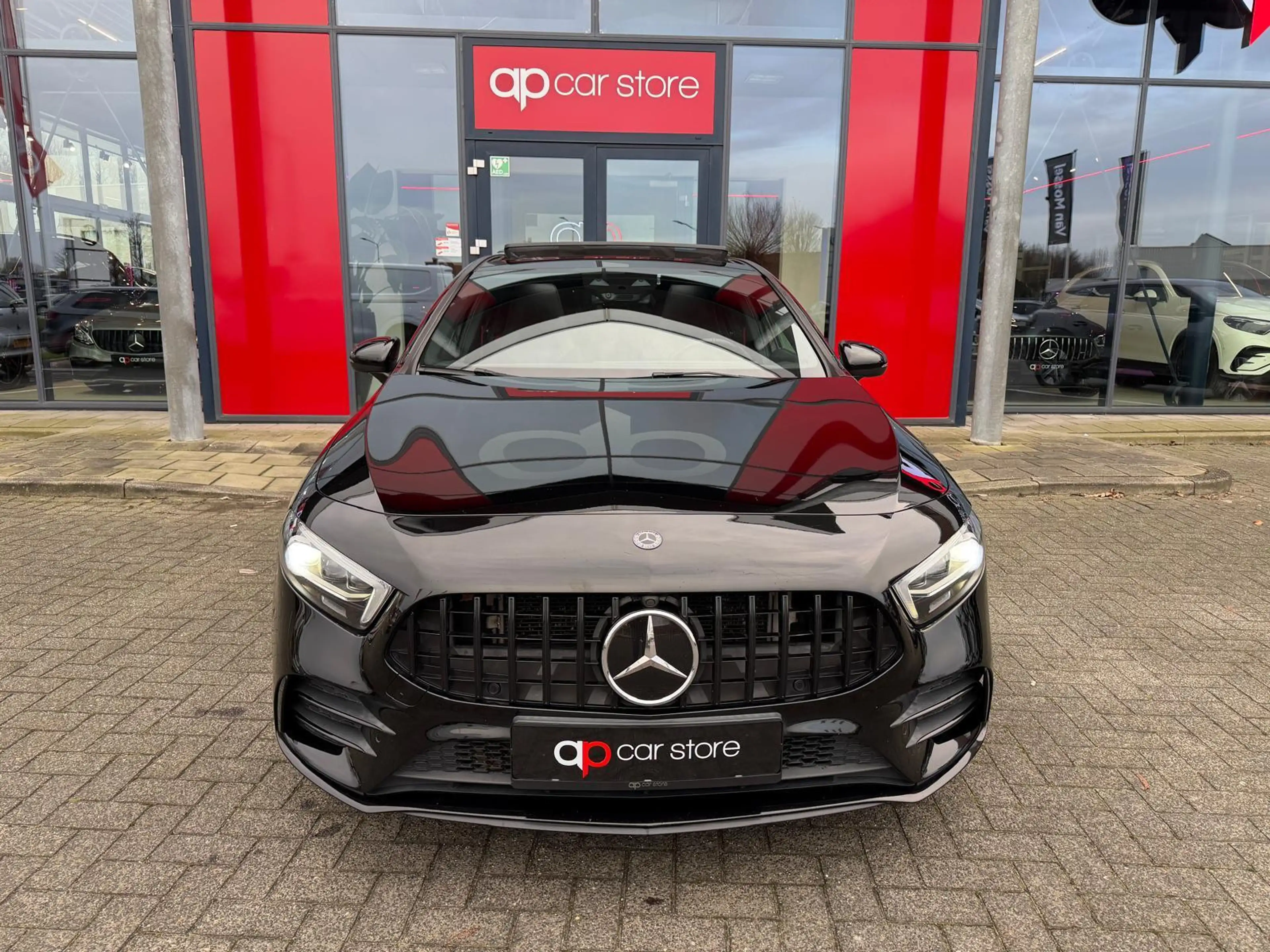 Mercedes-Benz A 35 AMG 4MATIC Edition 1 — photo 2