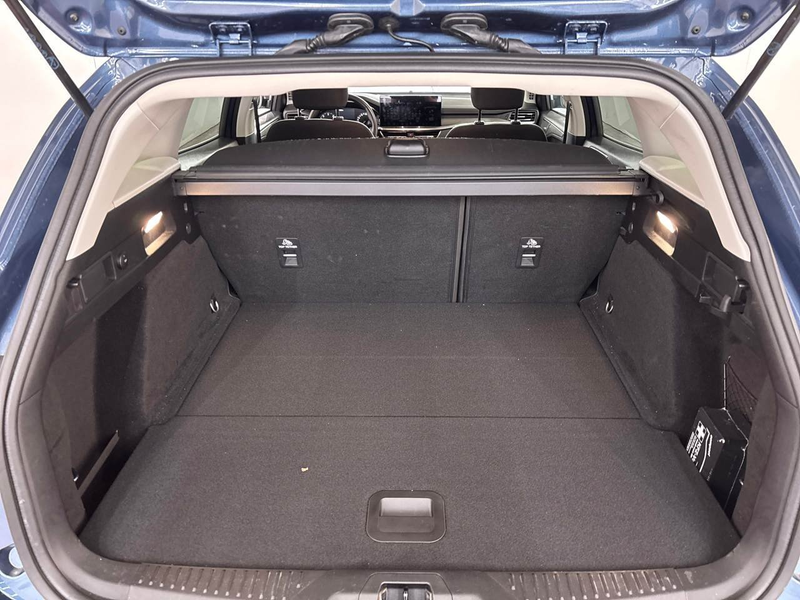 Ford Focus Turnier 1.5 EcoBlue Titanium SpoSi Key LED — photo 13