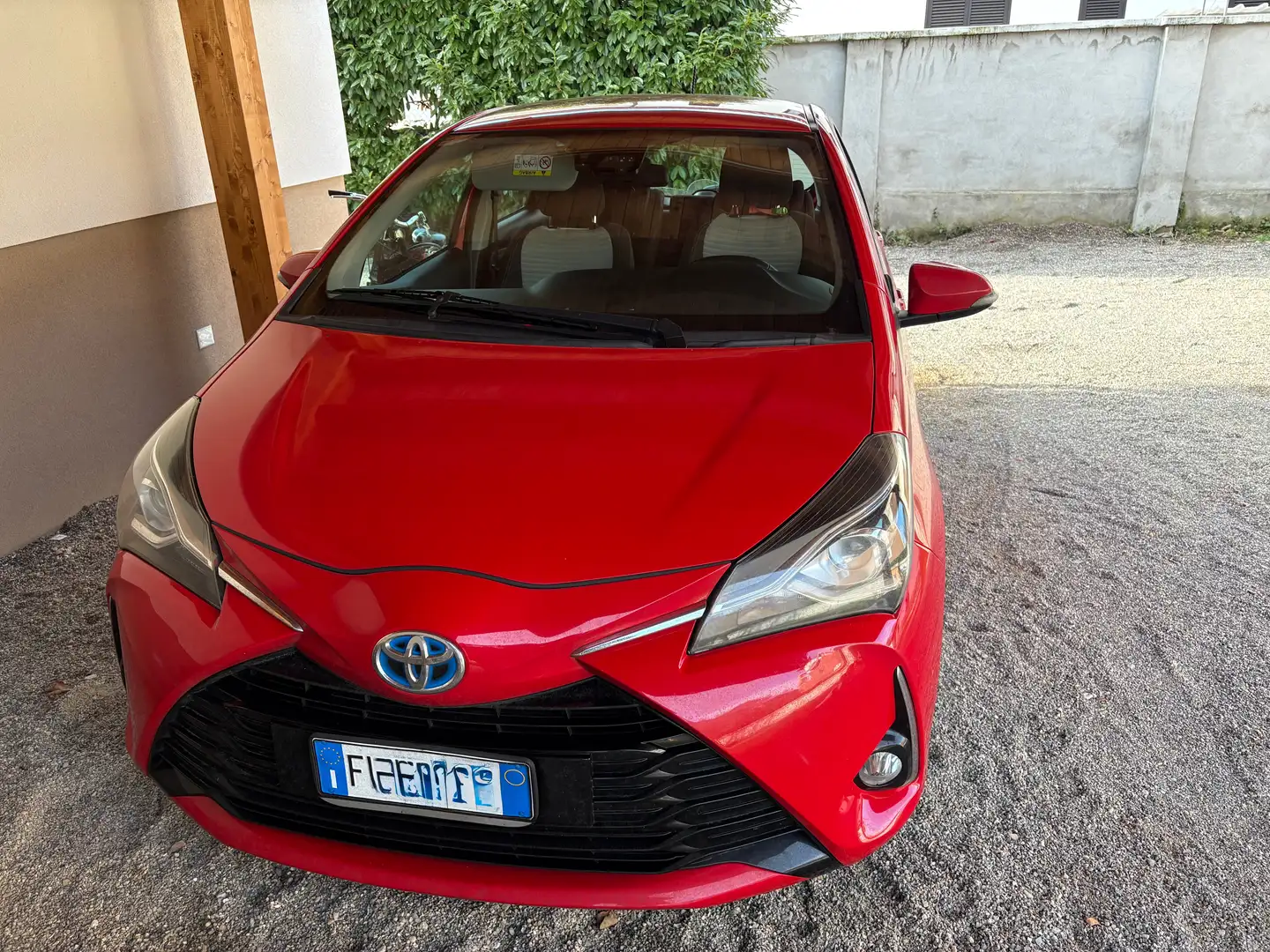Toyota Yaris Yaris III 2017 5p 1.5h Active my18 Rosso - 1