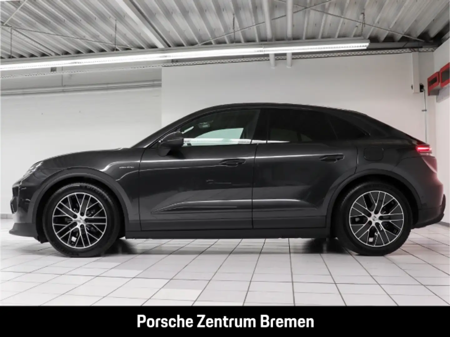 Porsche Macan Electric 4 Panoramadach BOSE Luftfederung Grau - 2