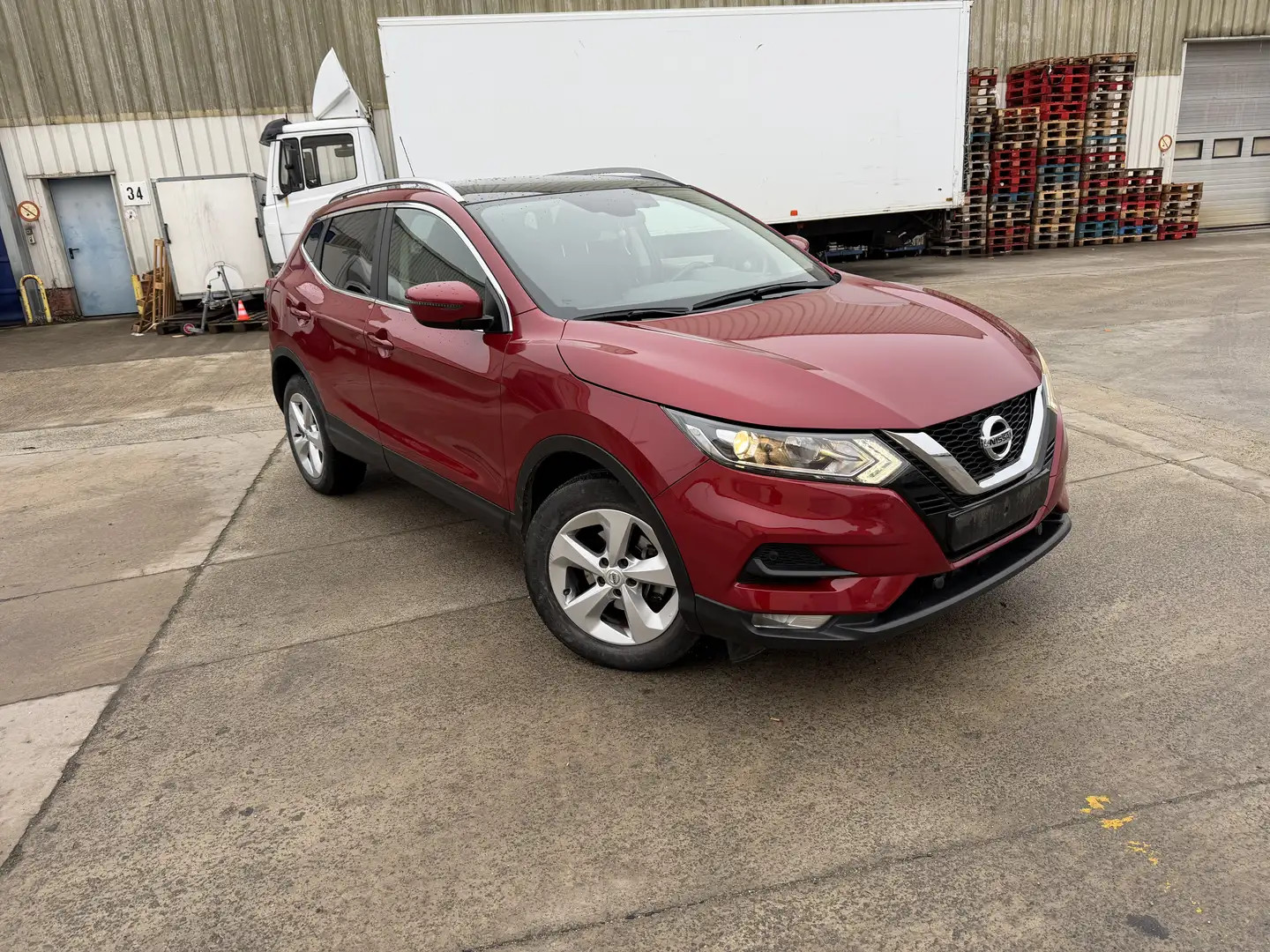 Nissan Qashqai 1.3 DIG-T New Tekna Rot - 2