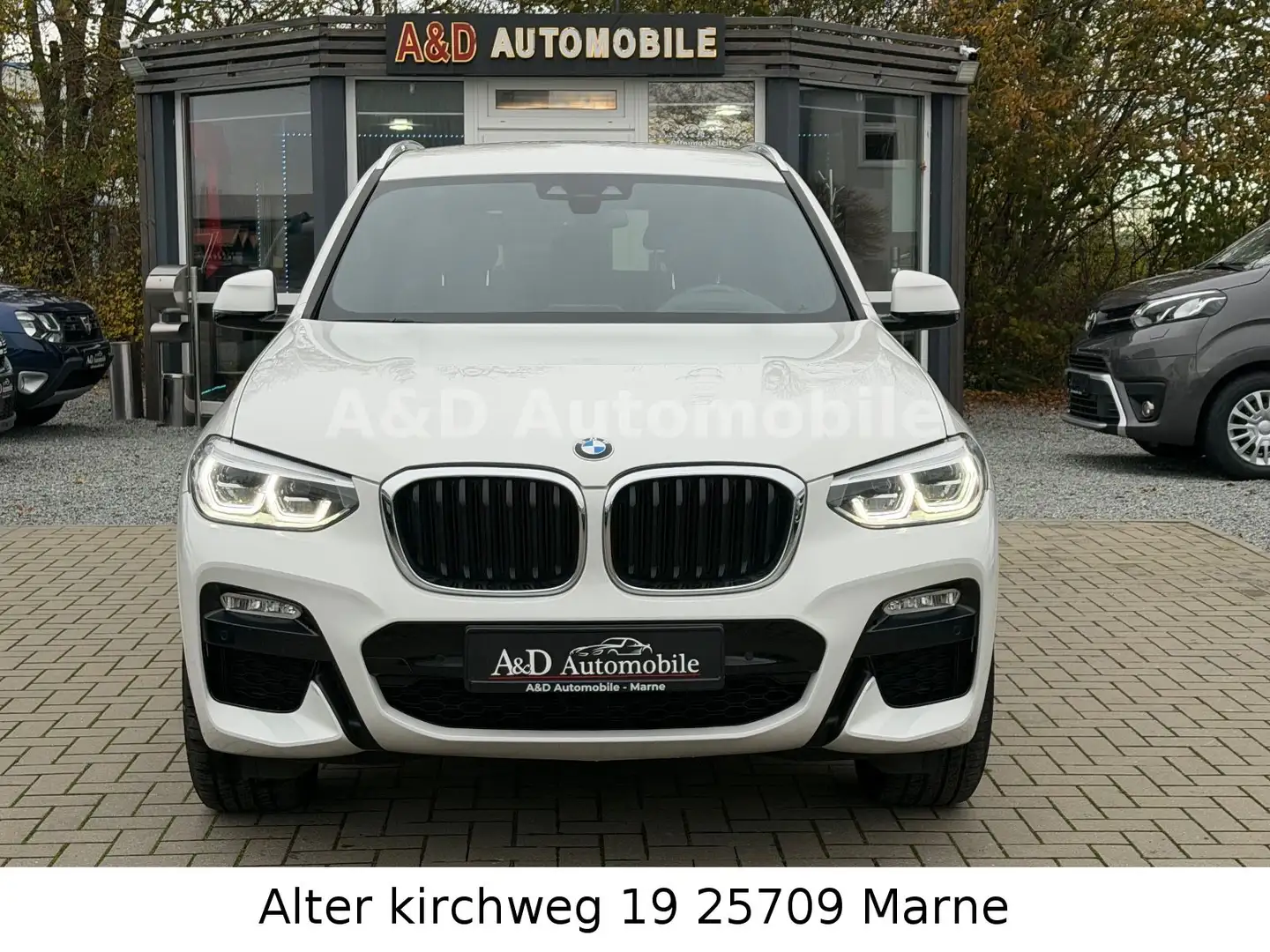 BMW X3 xDrive 20 d MSport HUD LED NAVI AHK PDC 1Hand Weiß - 2