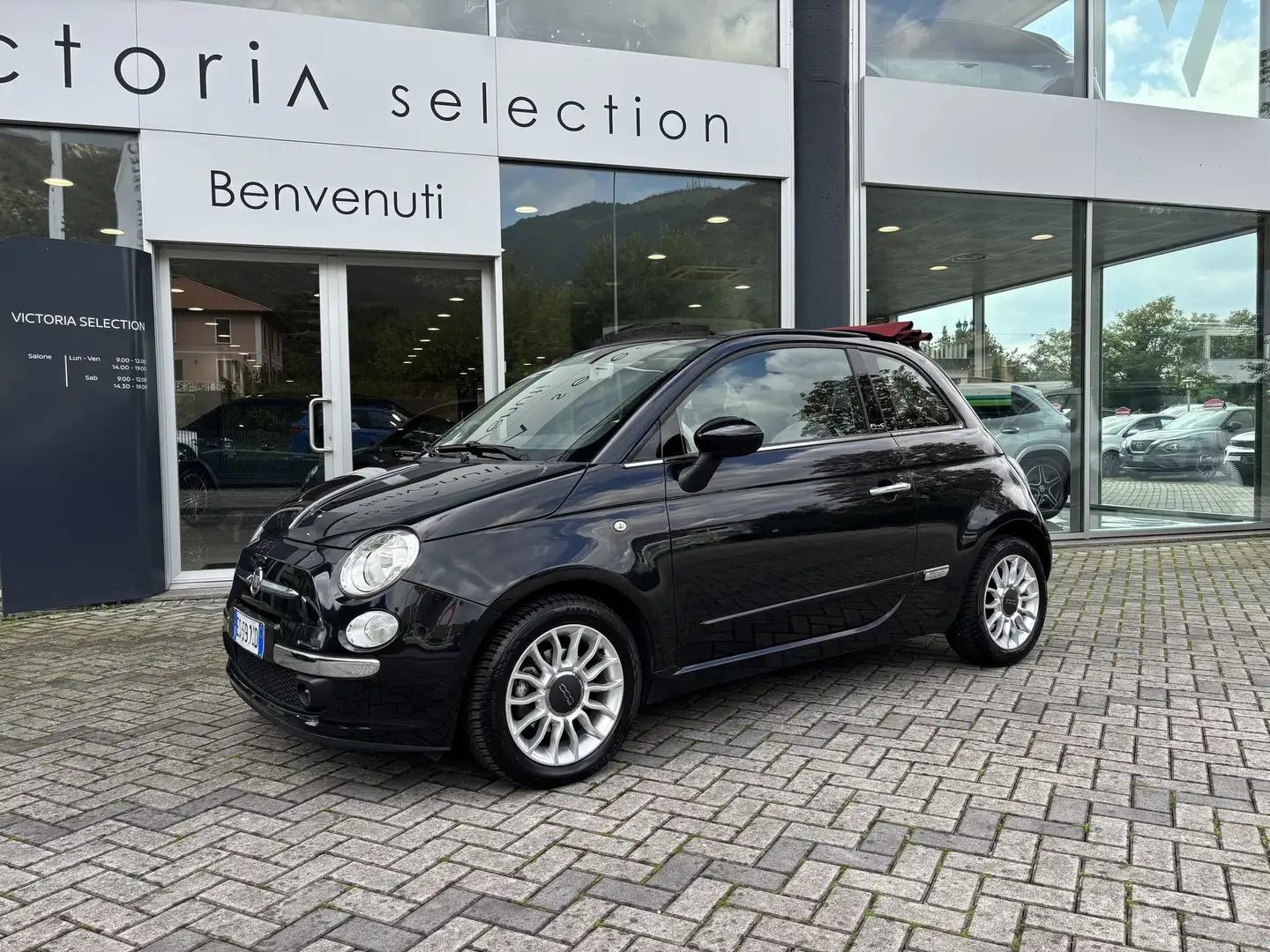 Fiat 500C 1.3 MULTIJET 95 CV C.MANUALE LOUNGE NEOPATENTATI Nero - 2