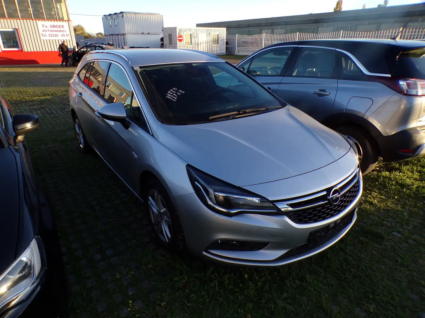 Opel Astra Innovation Start/Stop Grau - 2