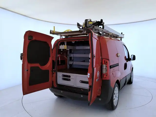 Fiat Fiorino view 11