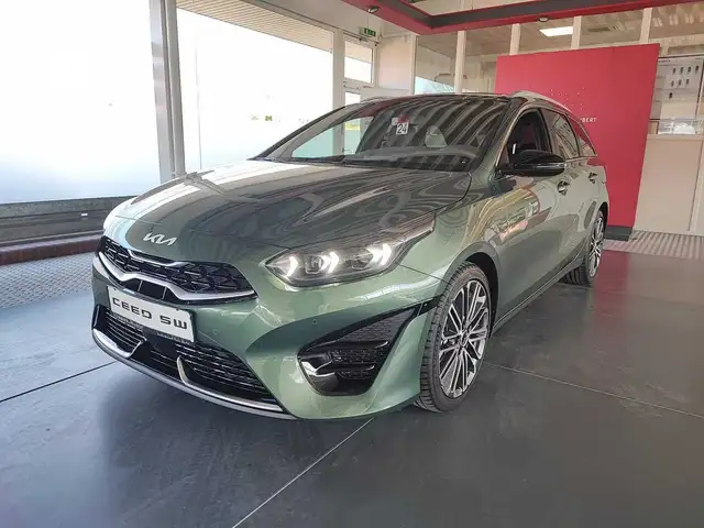 Kia CEED SW 1.5T DCT7 GTL TEC LEDER GD 18Z