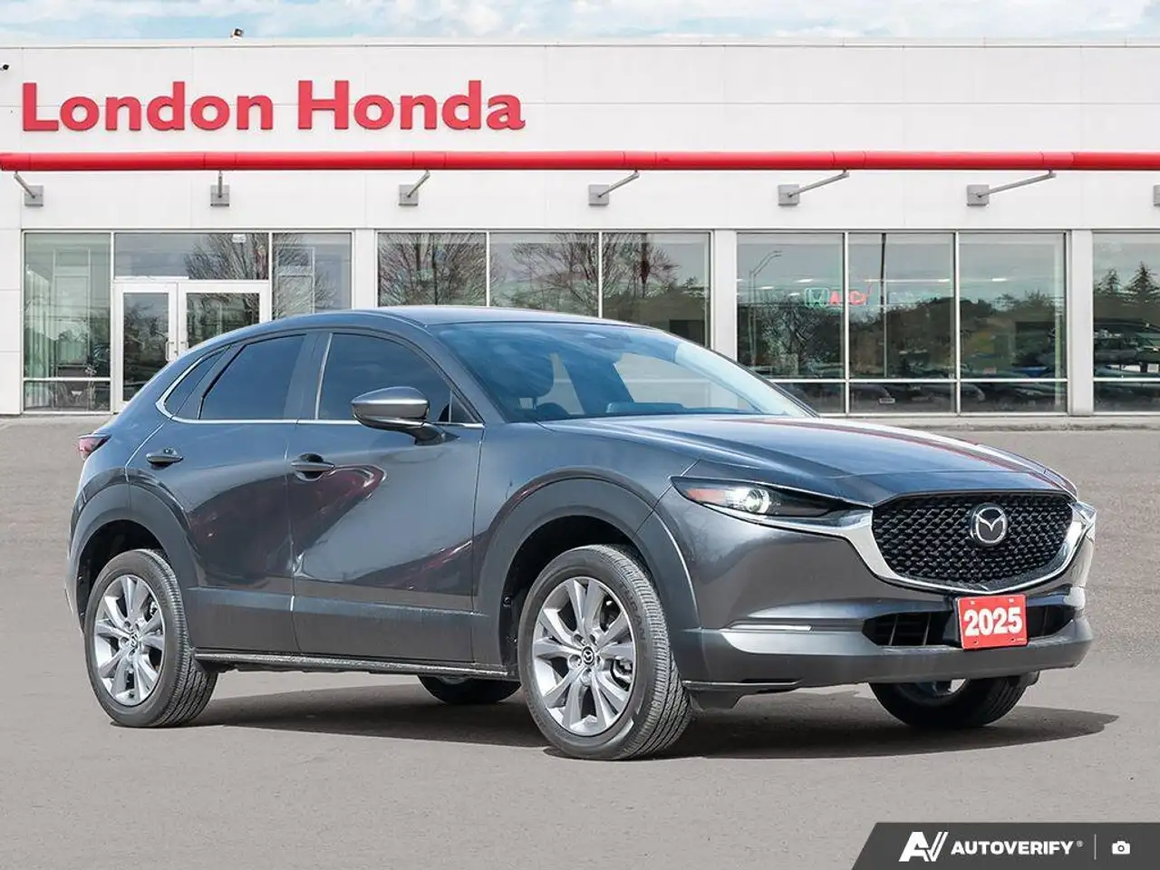 Mazda CX-30 снимка Mazda CX-30