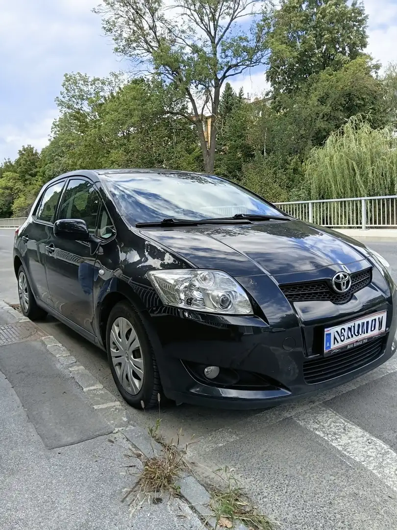 Toyota Auris 1,4 D-4D 90 - 1