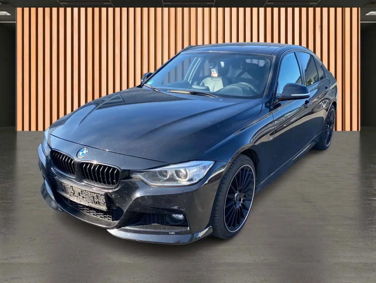 BMW 318 d xDrive*M Sport*Glasdach Schwarz - 2