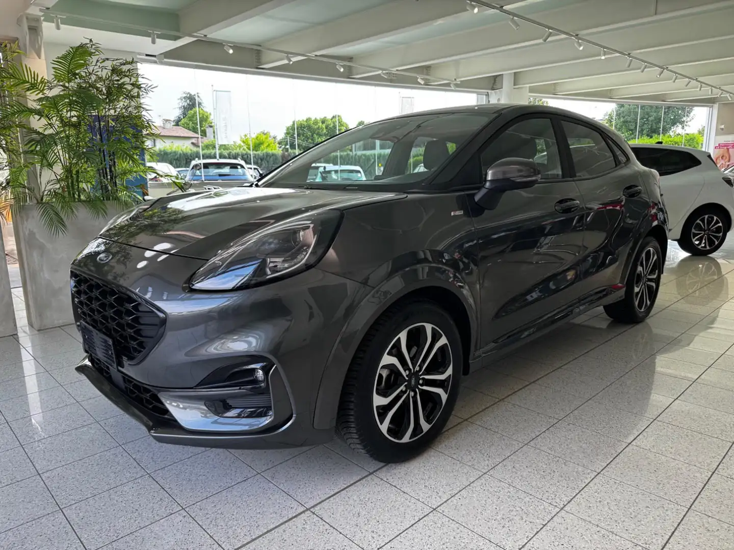 Ford Puma 1.0 Hybrid 125 CV auto ST-Line - COME NUOVA! Gris - 1