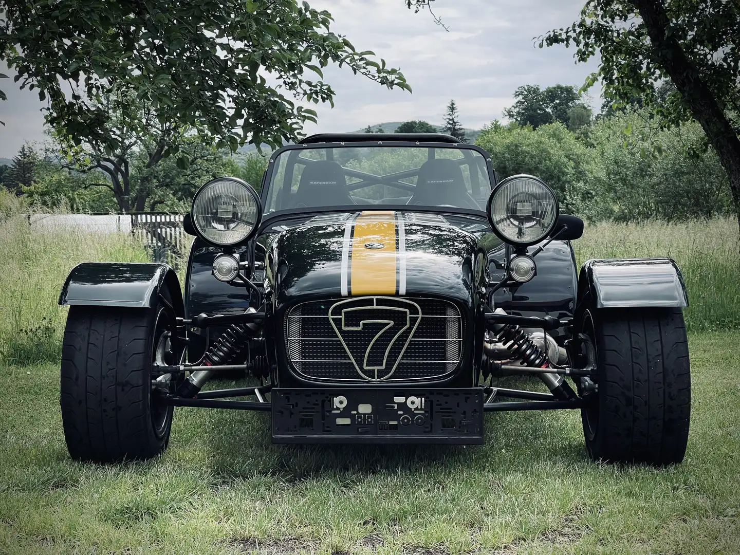 Caterham Super 7 Grün - 2