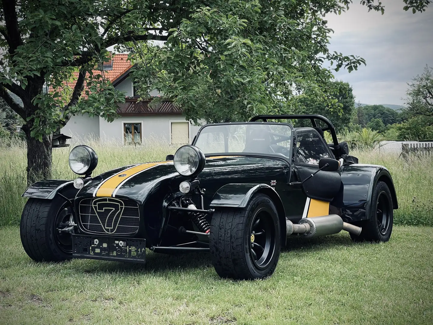 Caterham Super 7 Grün - 1