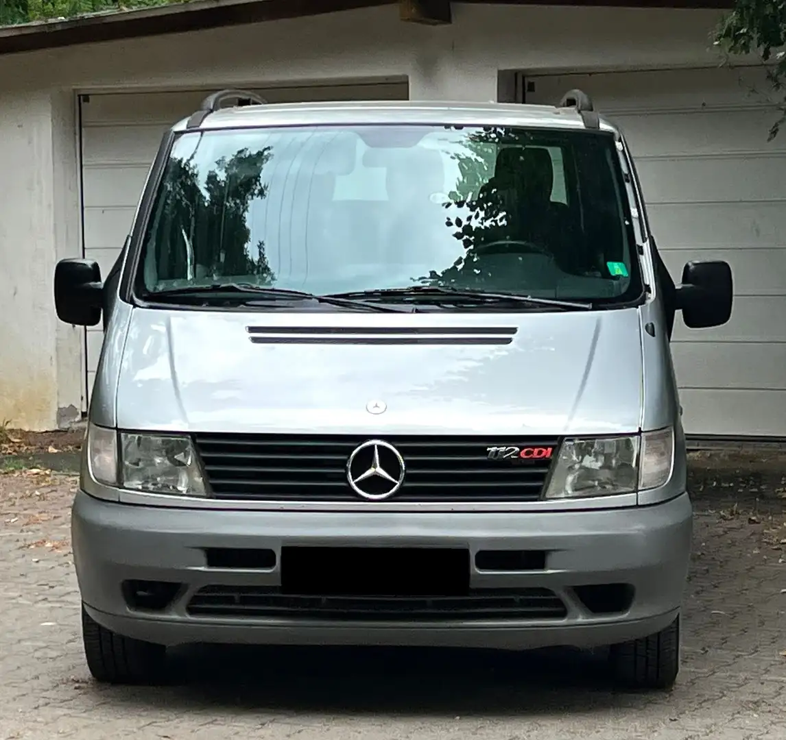 Mercedes-Benz V 220 V 220 CDI Ambiente Stříbrná - 2