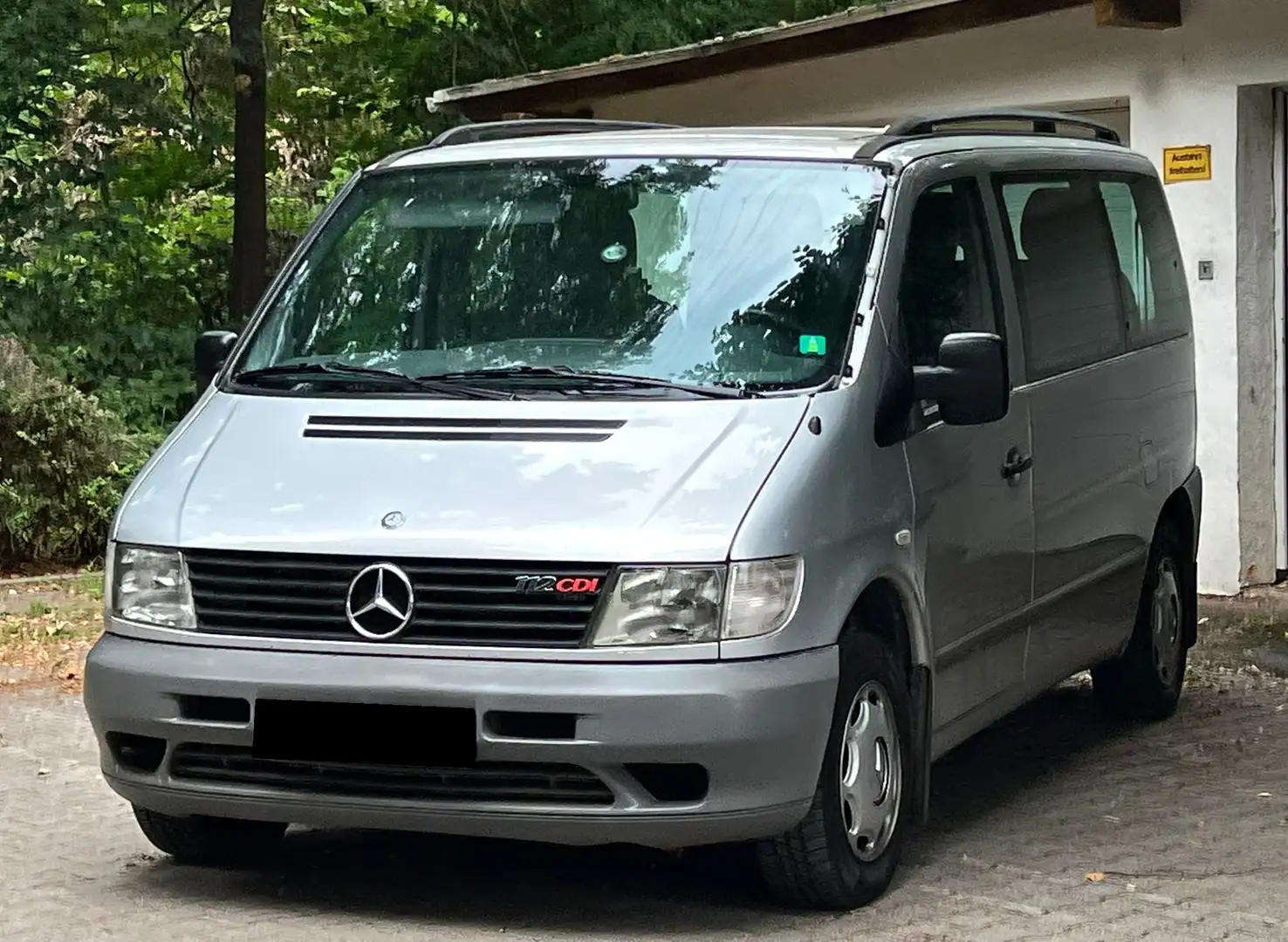 Mercedes-Benz V 220 V 220 CDI Ambiente Stříbrná - 1