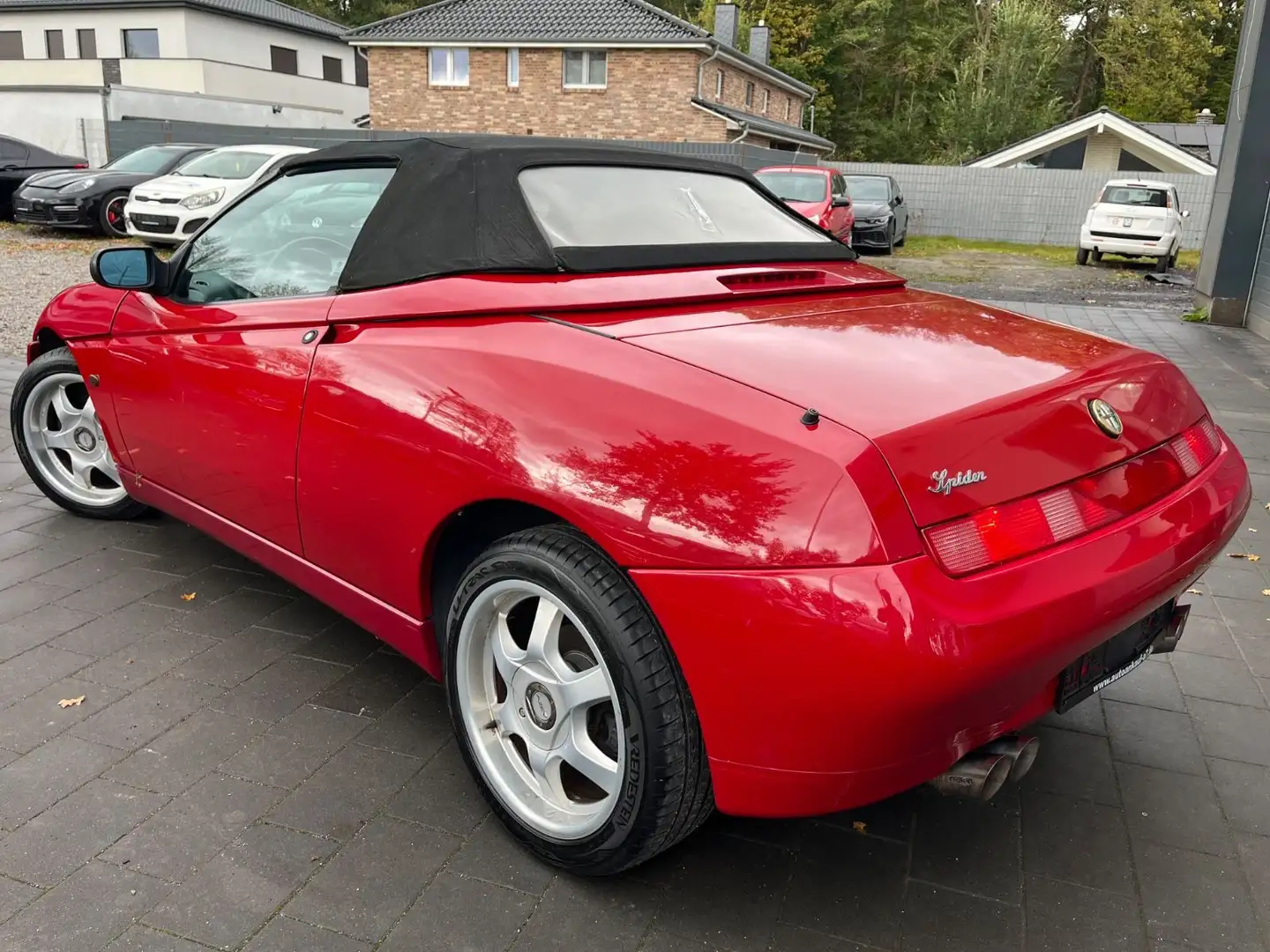 Alfa Romeo 159 Rot - 2